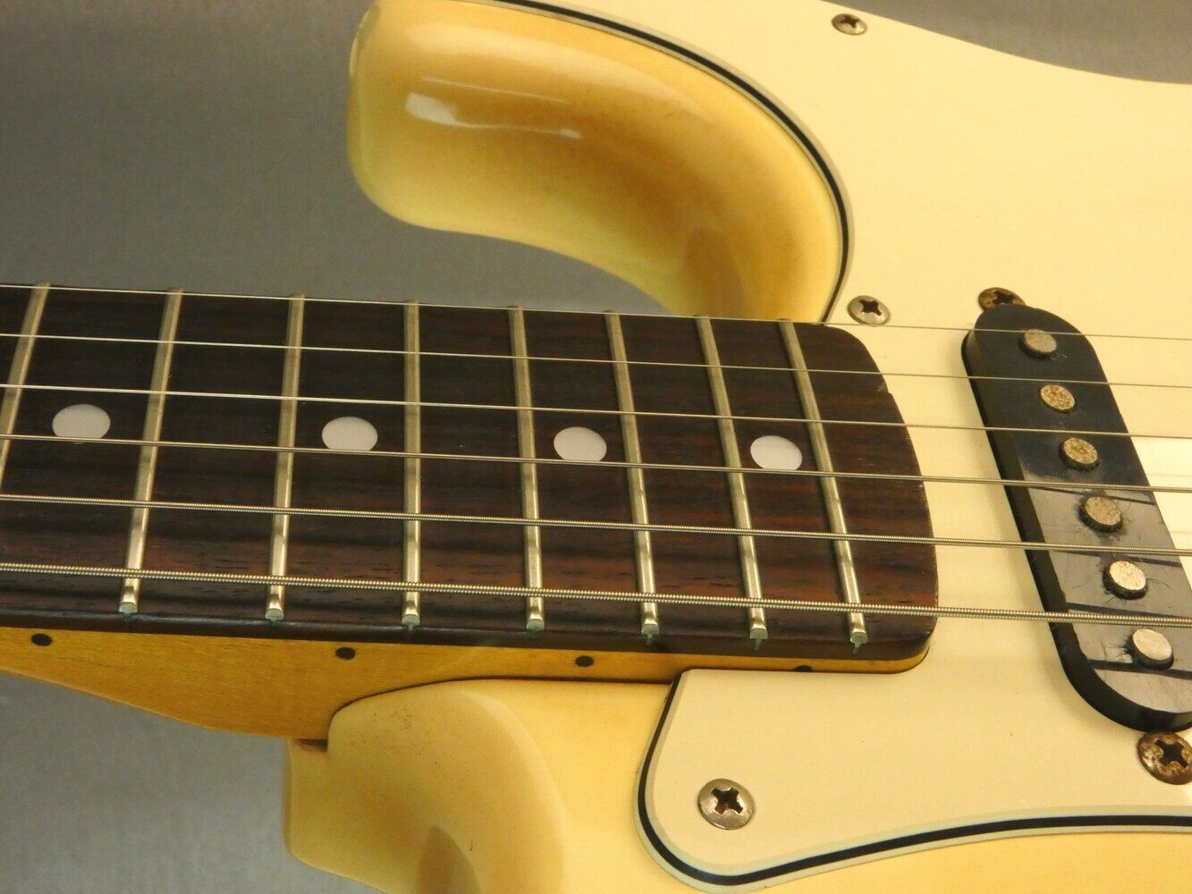 fender-stratocaster-st-5468344