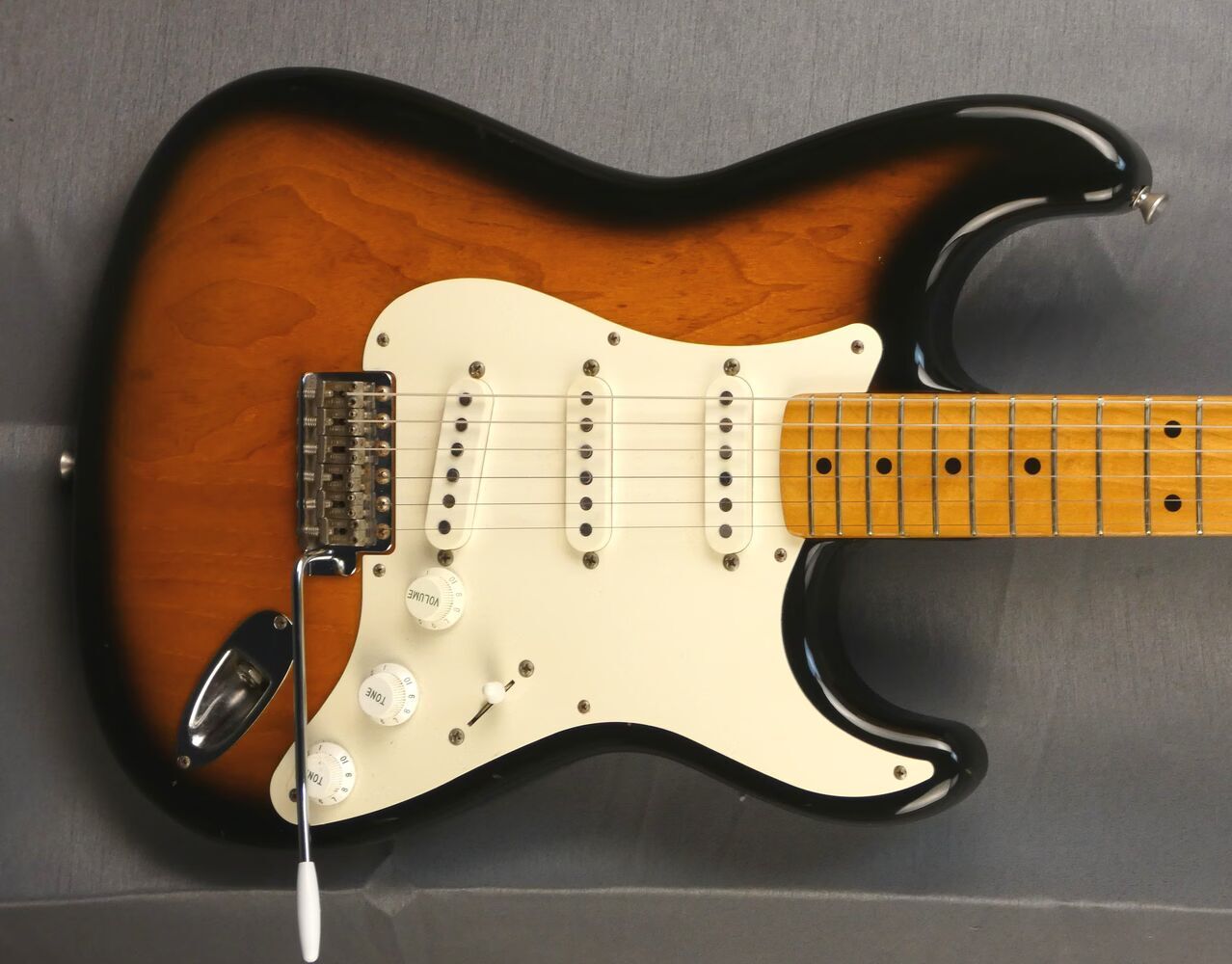 fender-stratocaster-st54-5277437