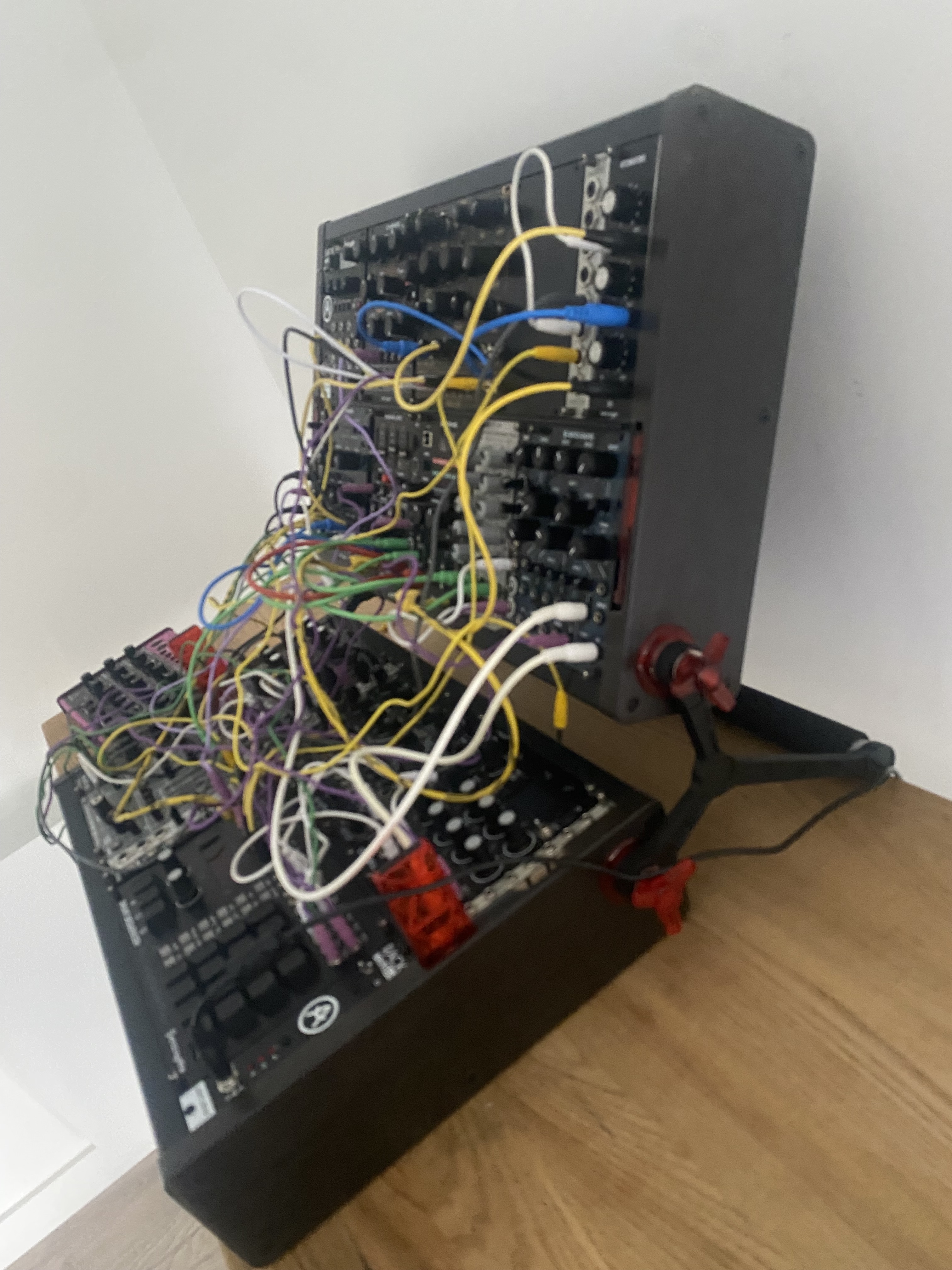 arturia rackbrute 6U