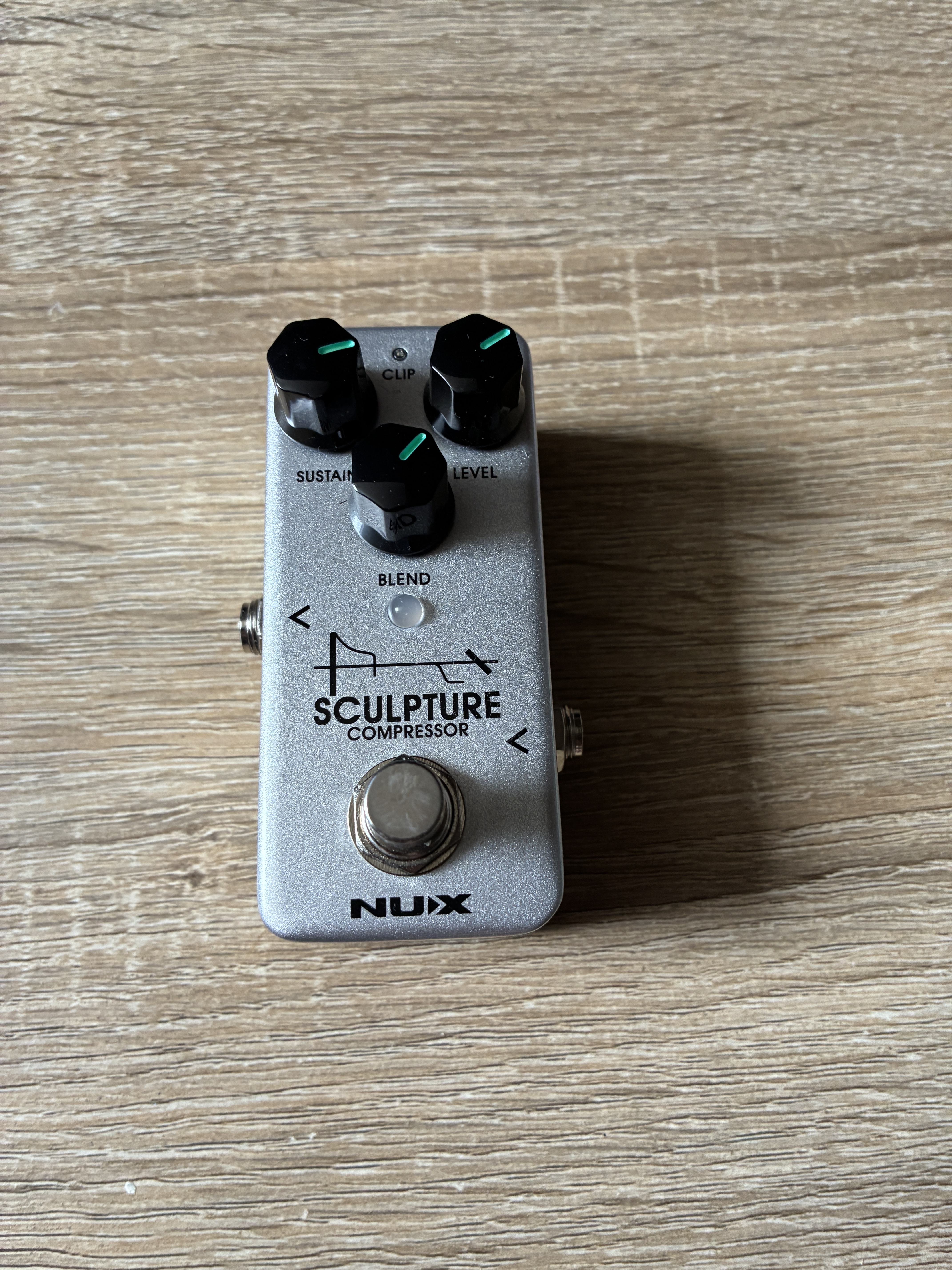 Vend Compreseur Nux Sculpture