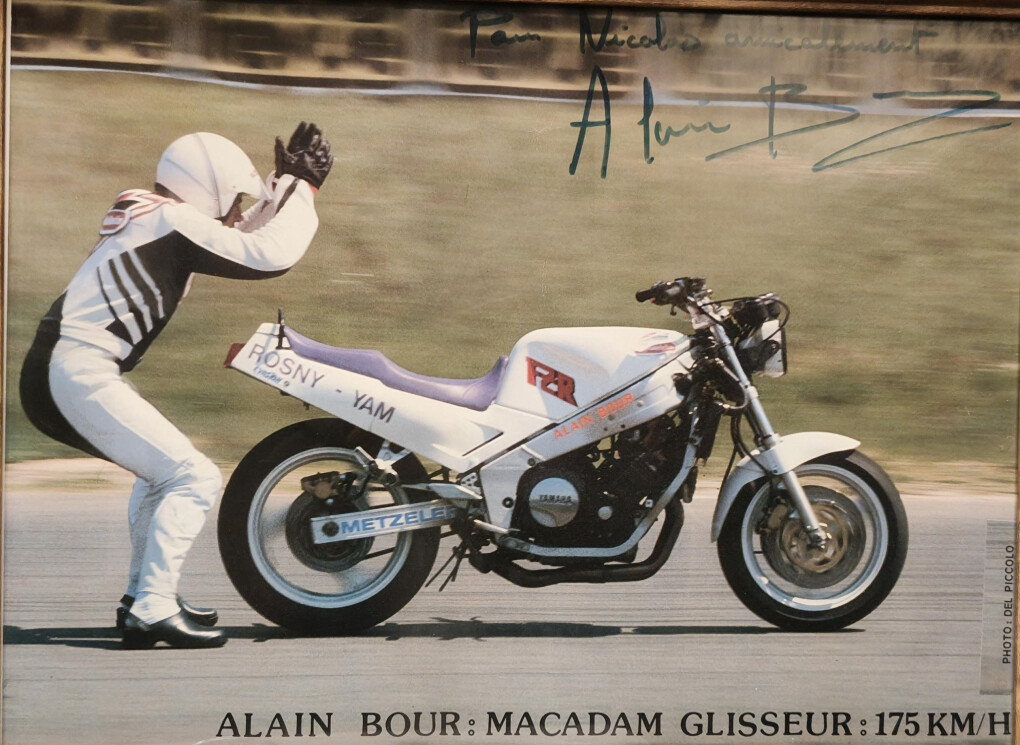 6907956.jpg 6907956.jpg