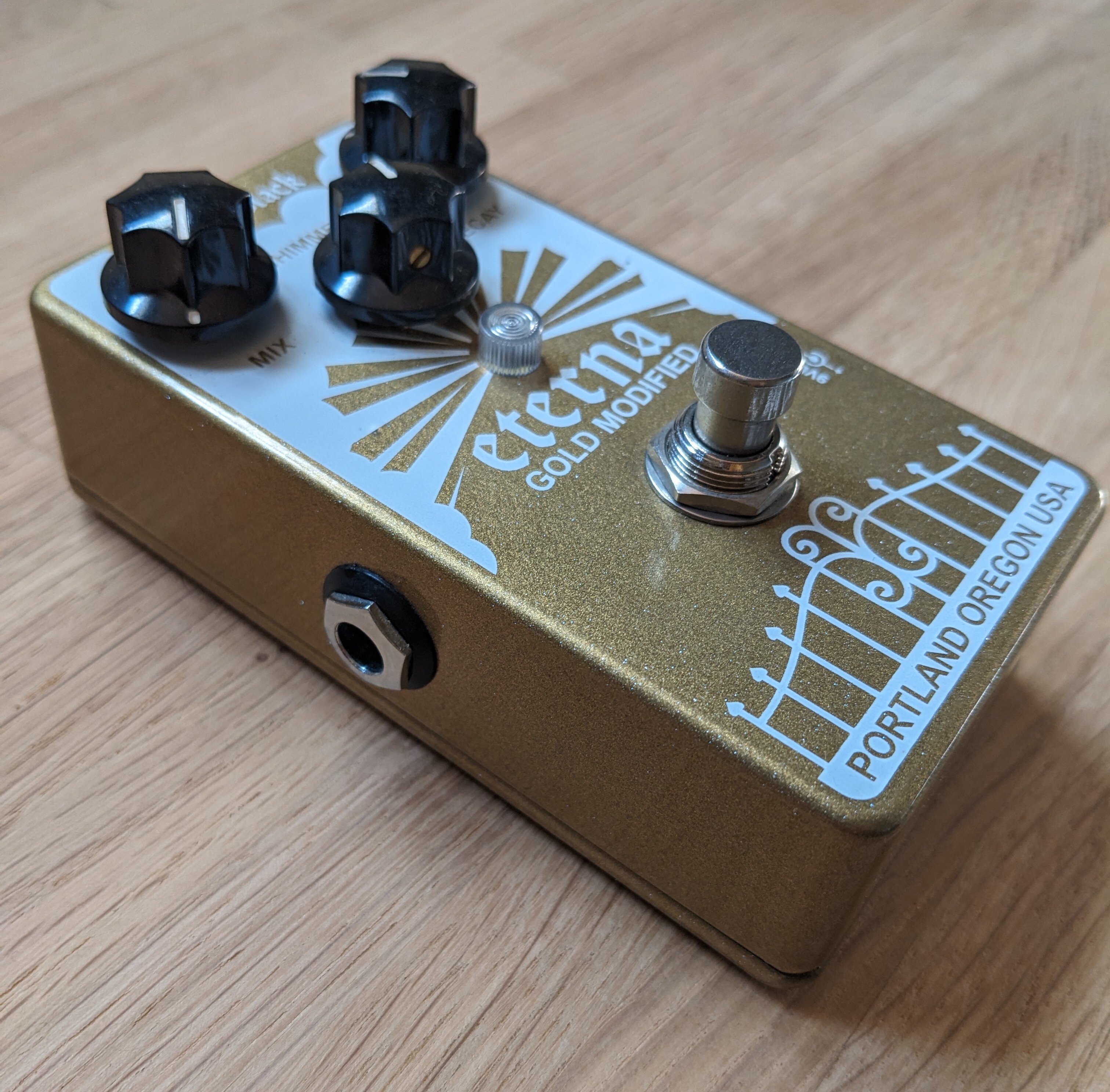 Mr. Black Eterna Gold Modified (64992)