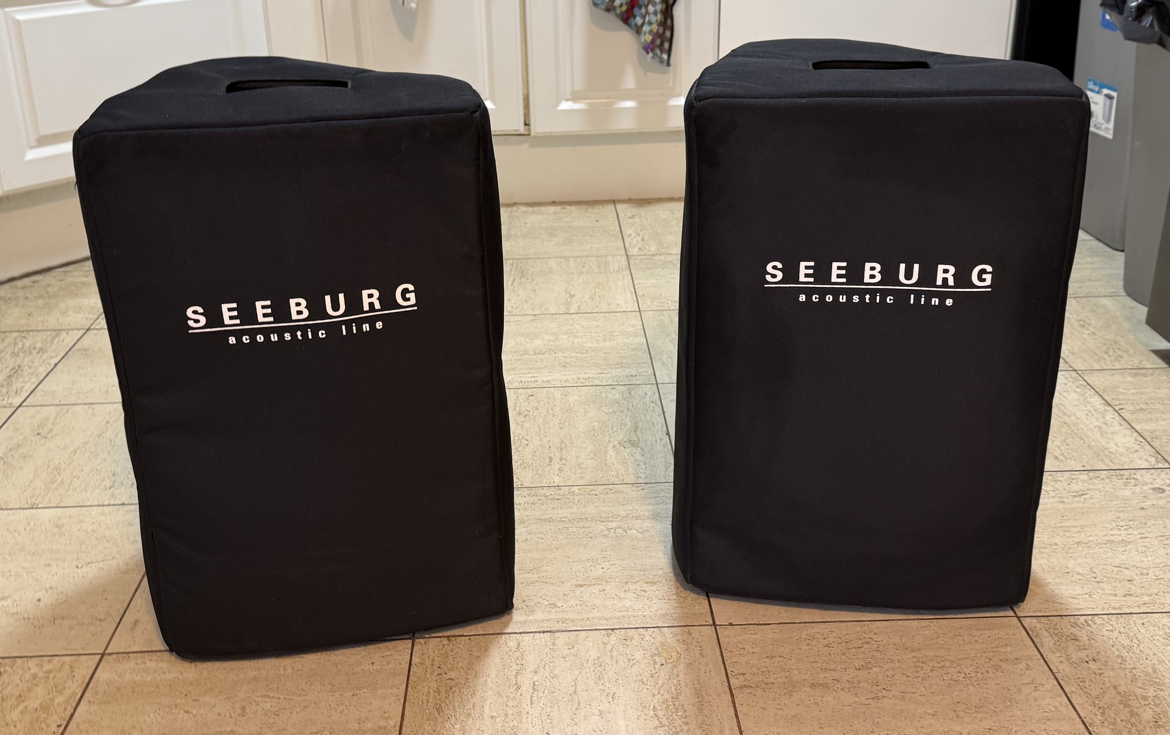 Enceinte Seeburg Acoustic Line A4 état neuf