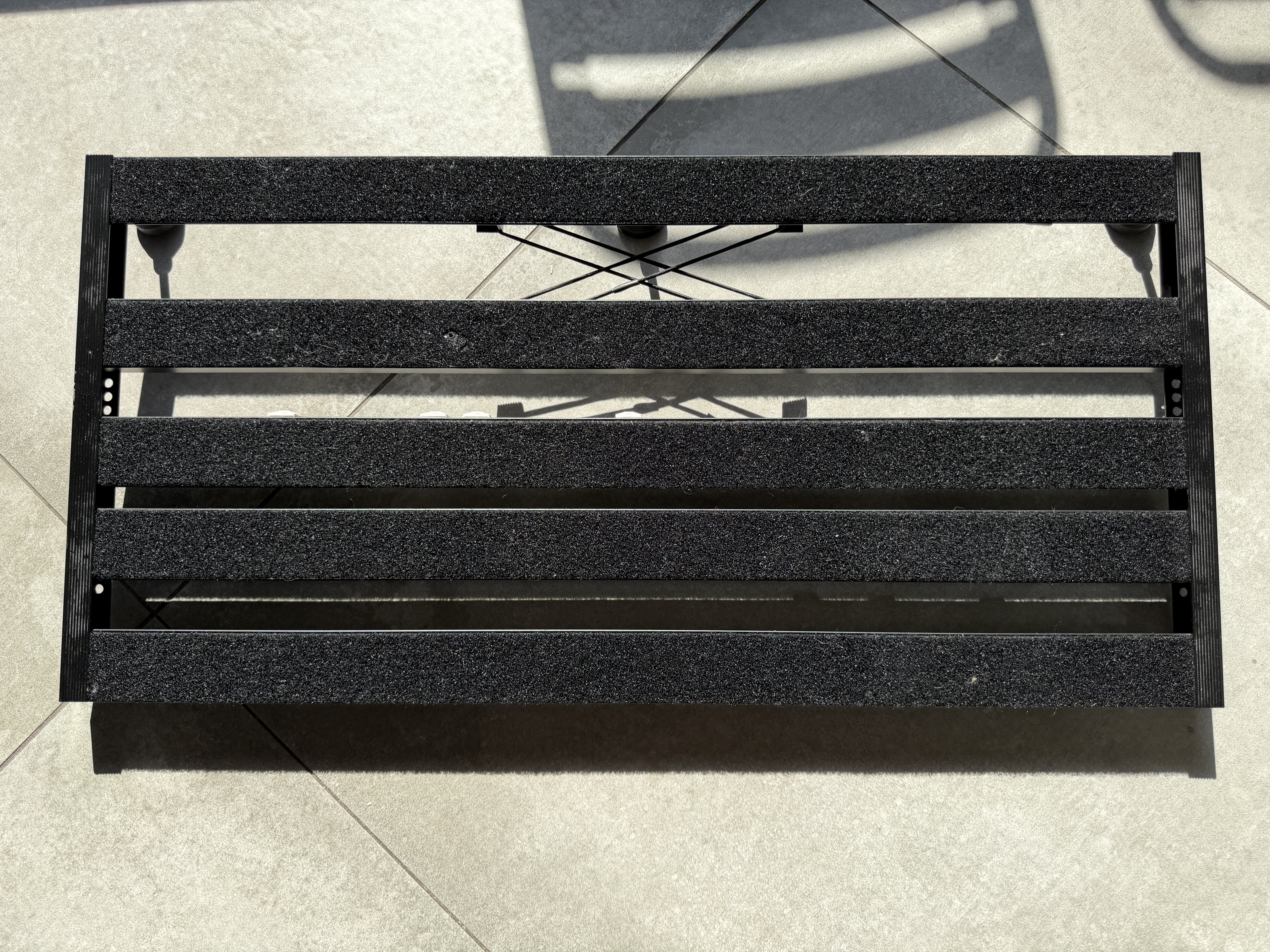 PedalBoard avec housse Harley benton Spaceshift 80W
