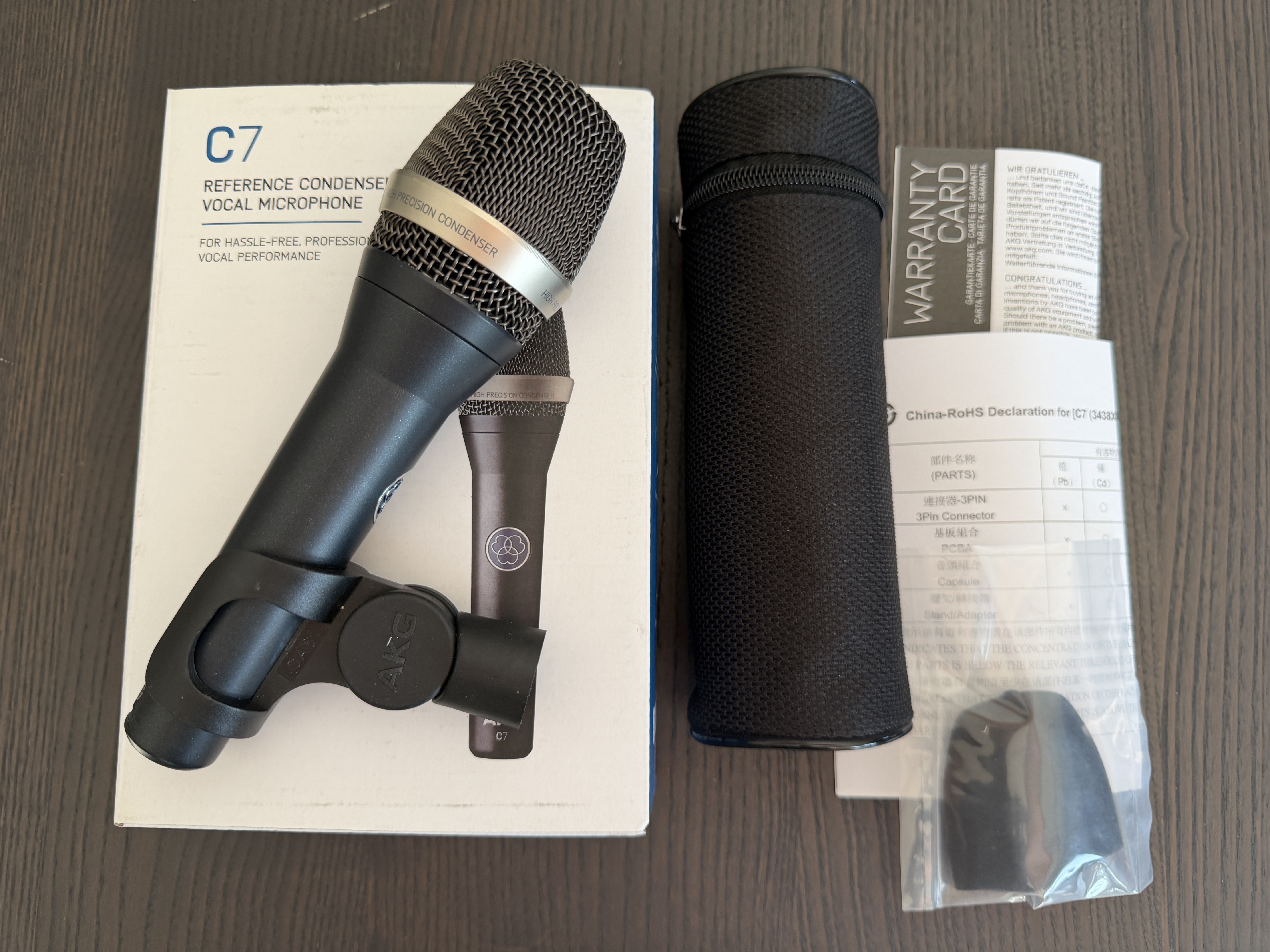 Micro chant AKG C7