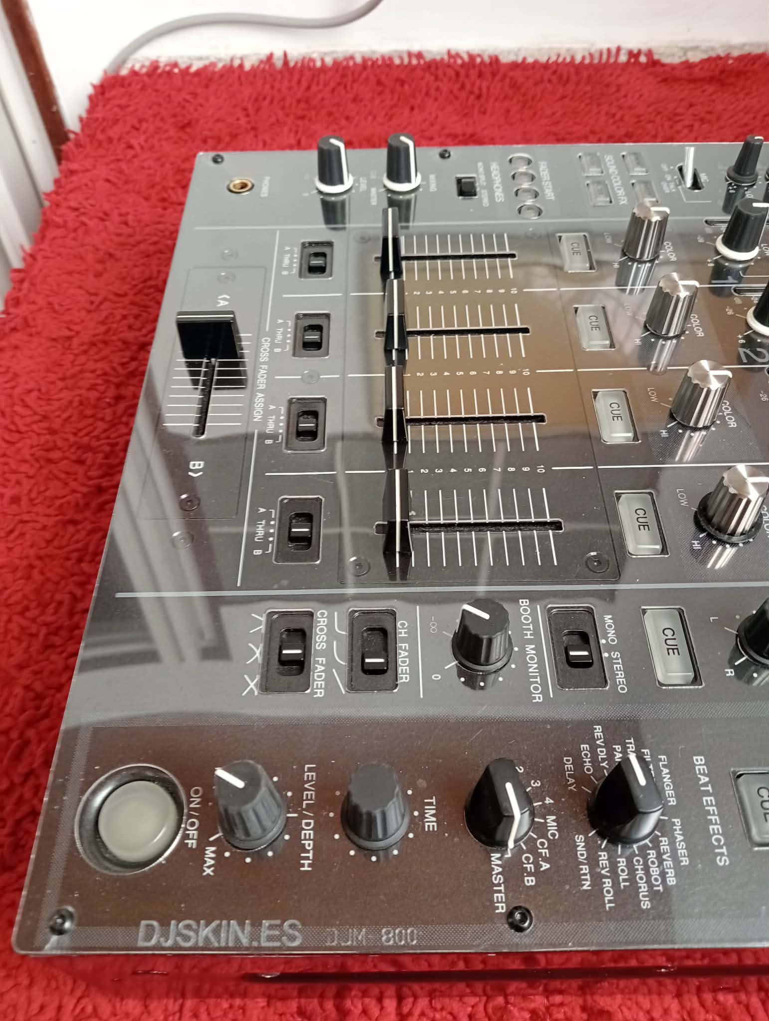 Pioneer DJM 800 for repair or parts.