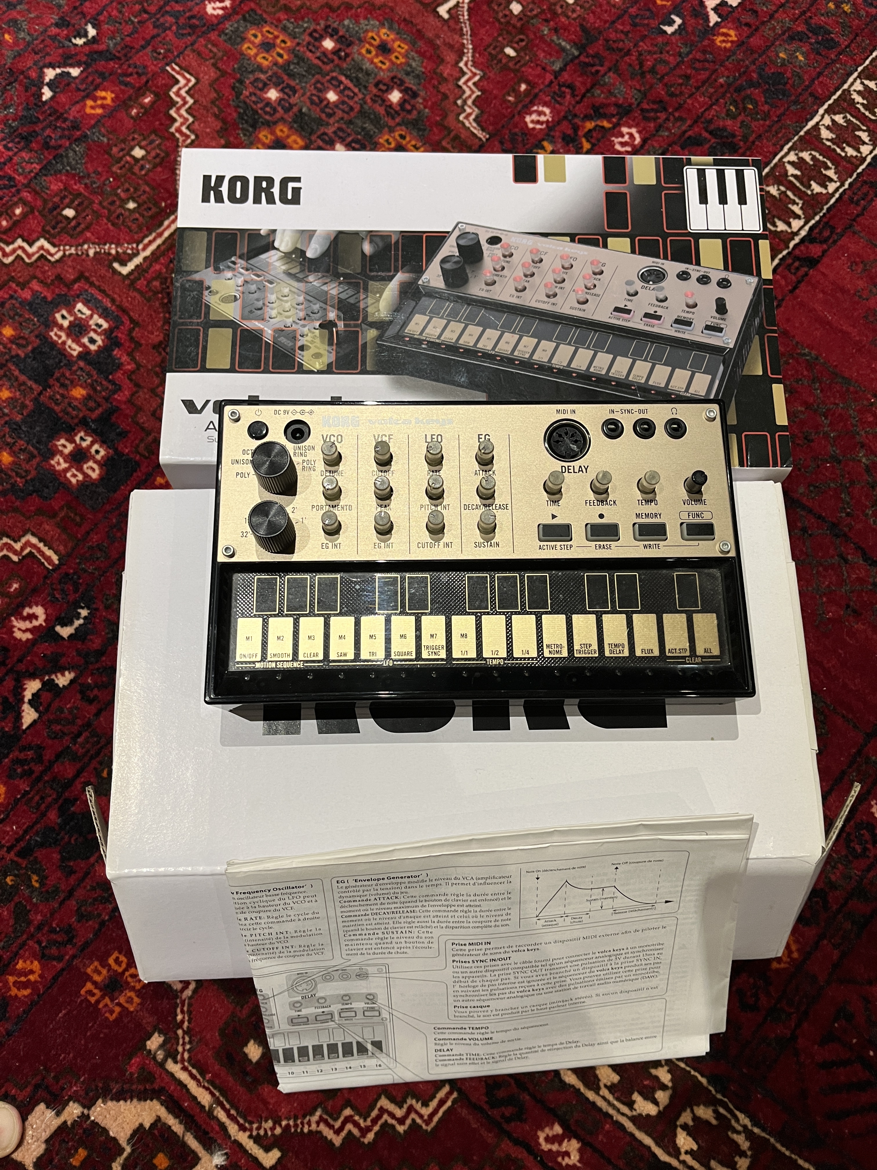 Vends Korg Volca Keys en parfait état, complet.