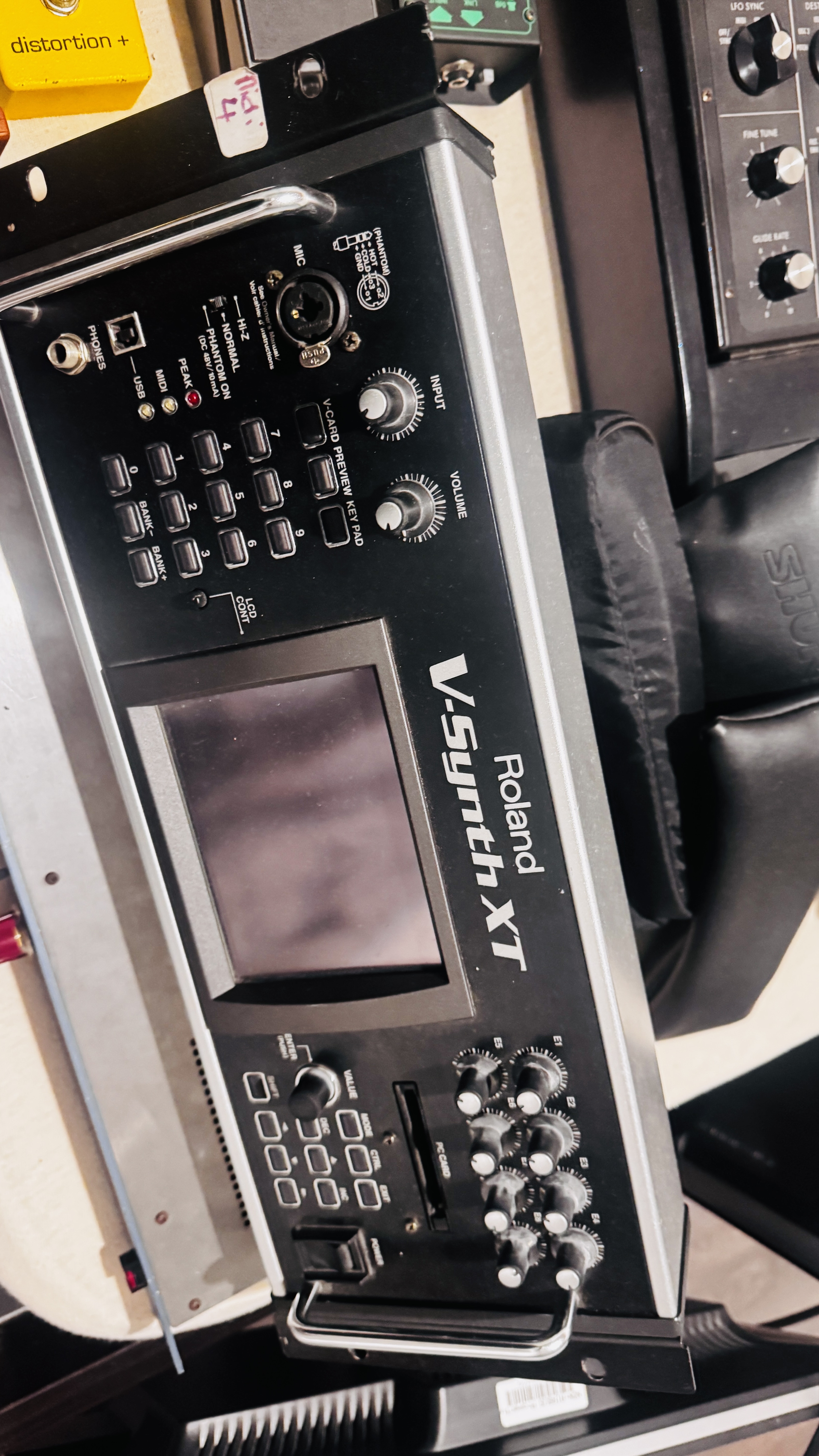 Roland V-Synth XT