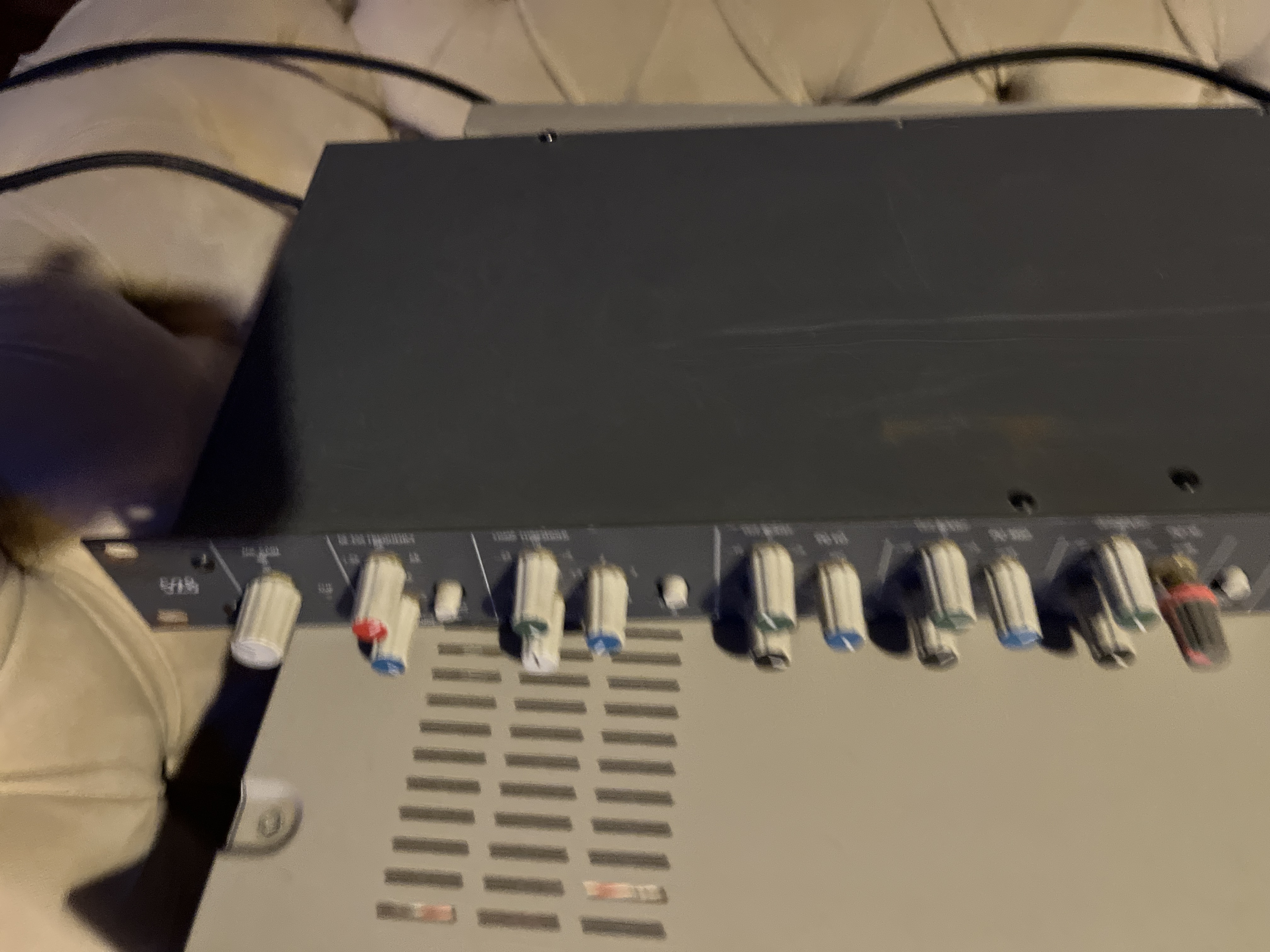 Symetrix 528 (99100)
