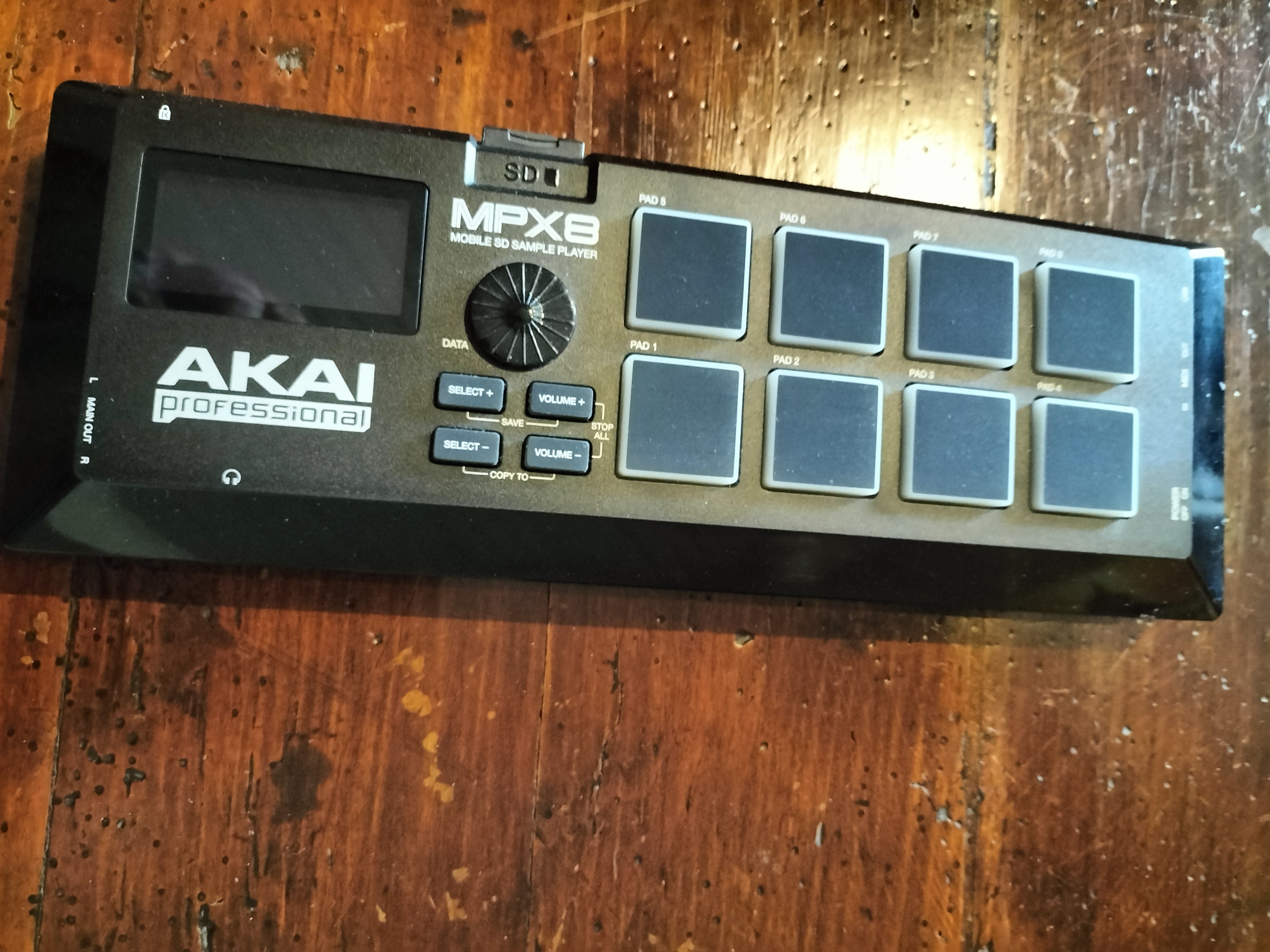 Vds AKAI MPX8 comme neuf
