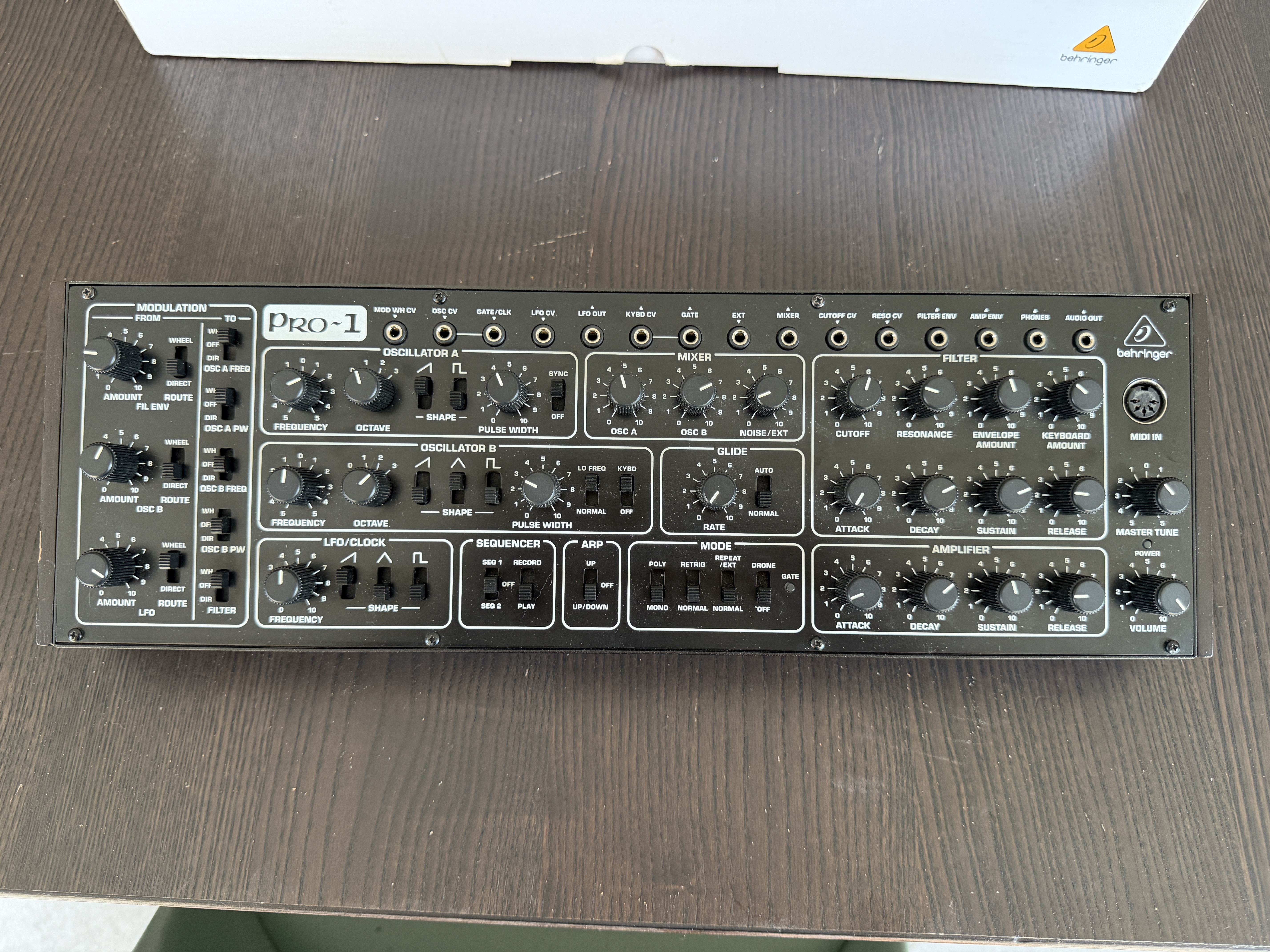 Behringer Pro-1 (4312)