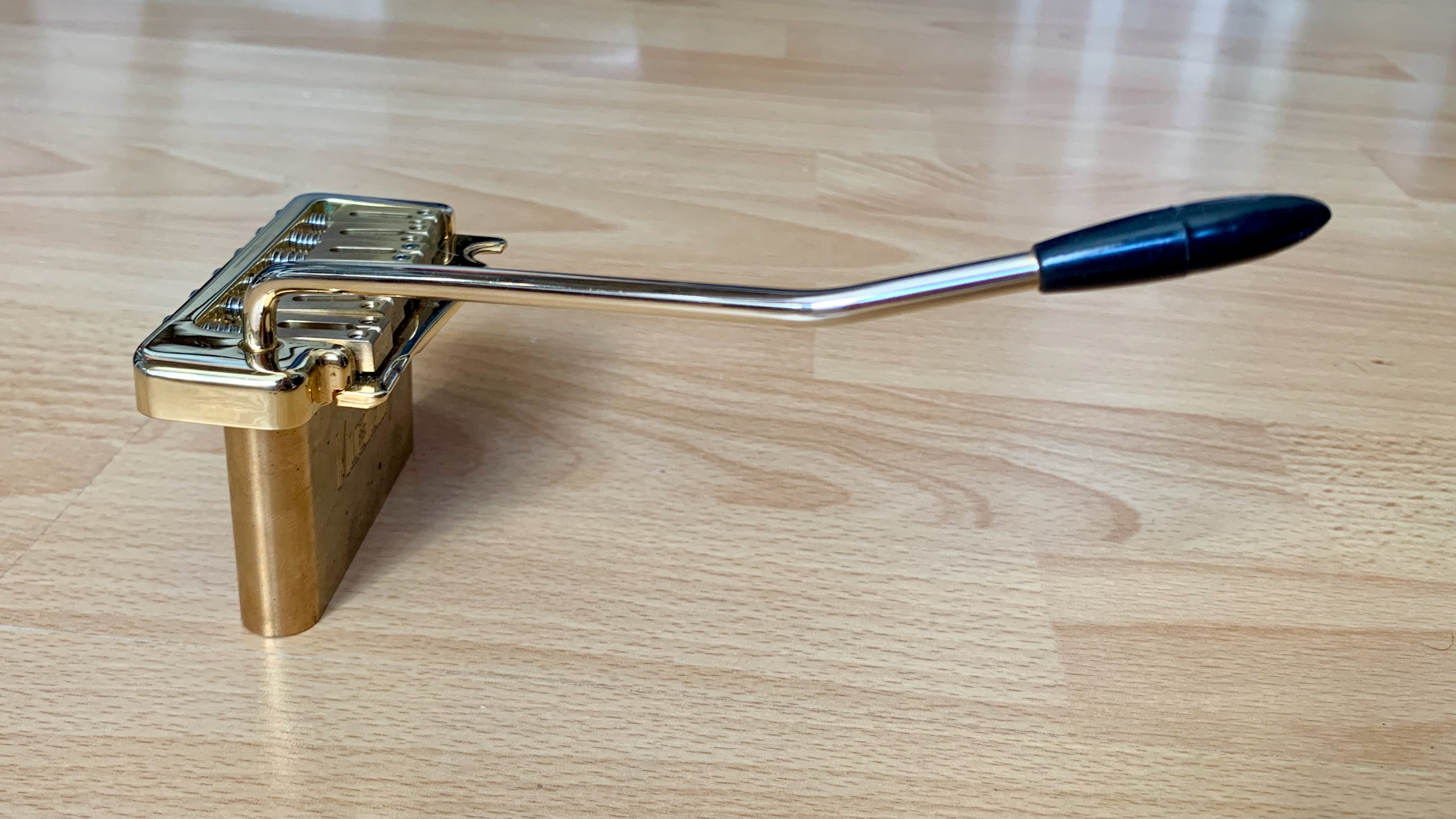 Wilkinson WVPCR SB Tremolo Bridge (53853)