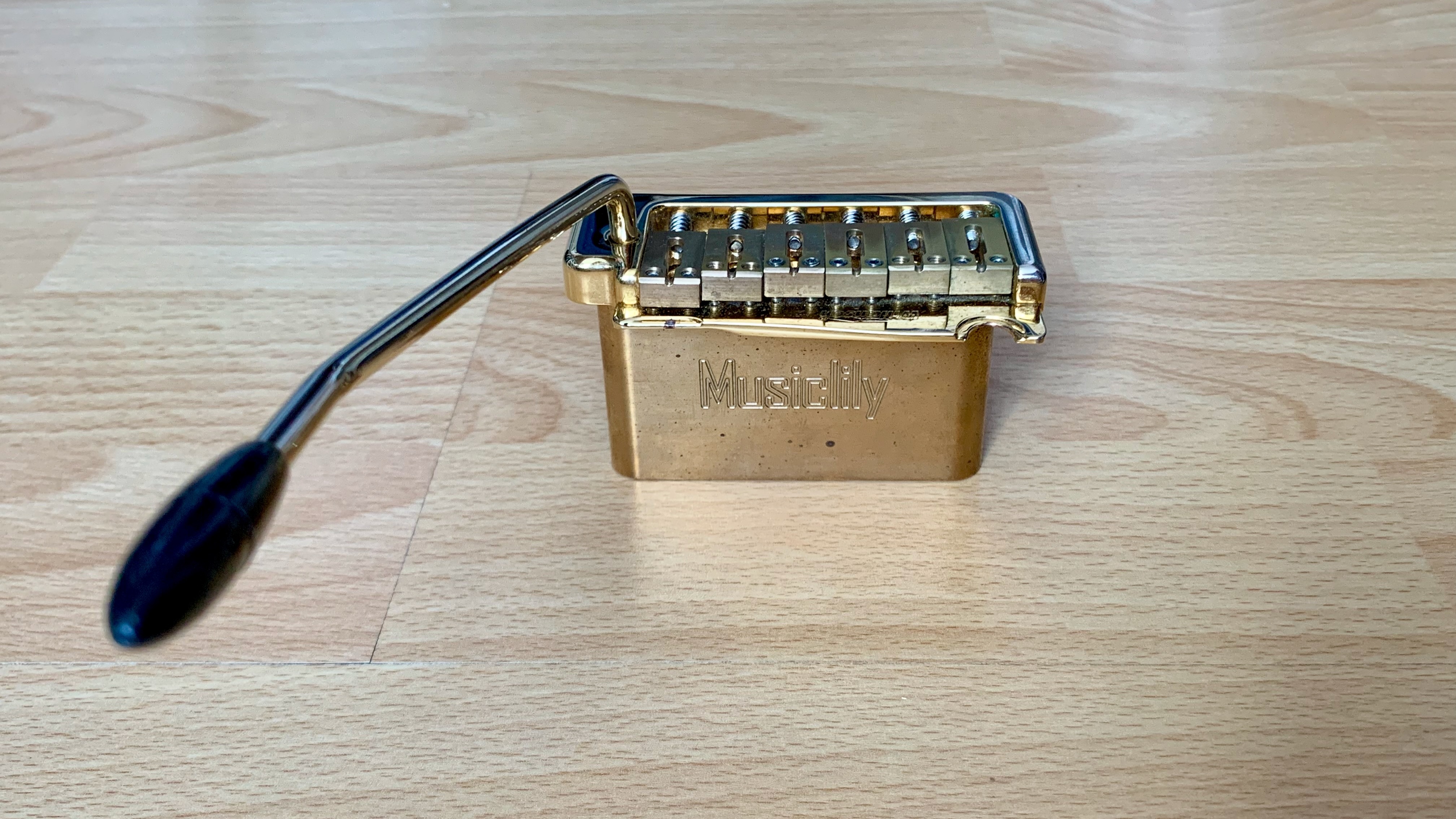 Wilkinson WVPCR SB Tremolo Bridge (15824)