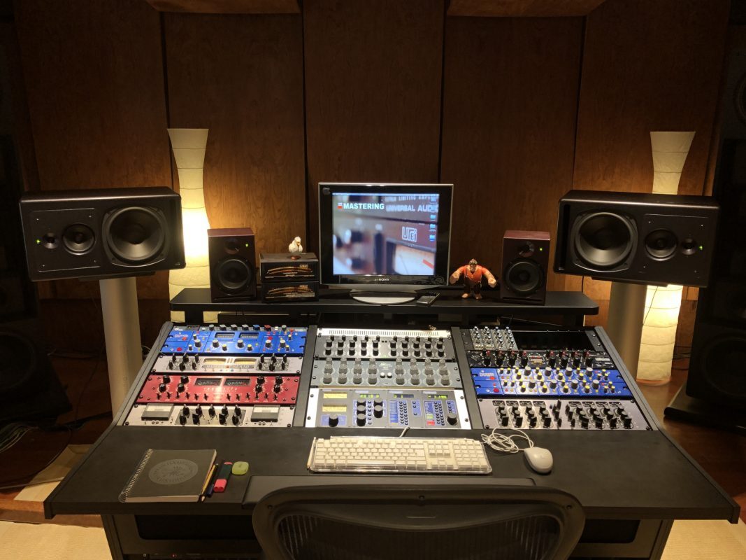 Desk Curuxa Customs V3 Acoustic 78U + Top Shelf + tablette coulissante