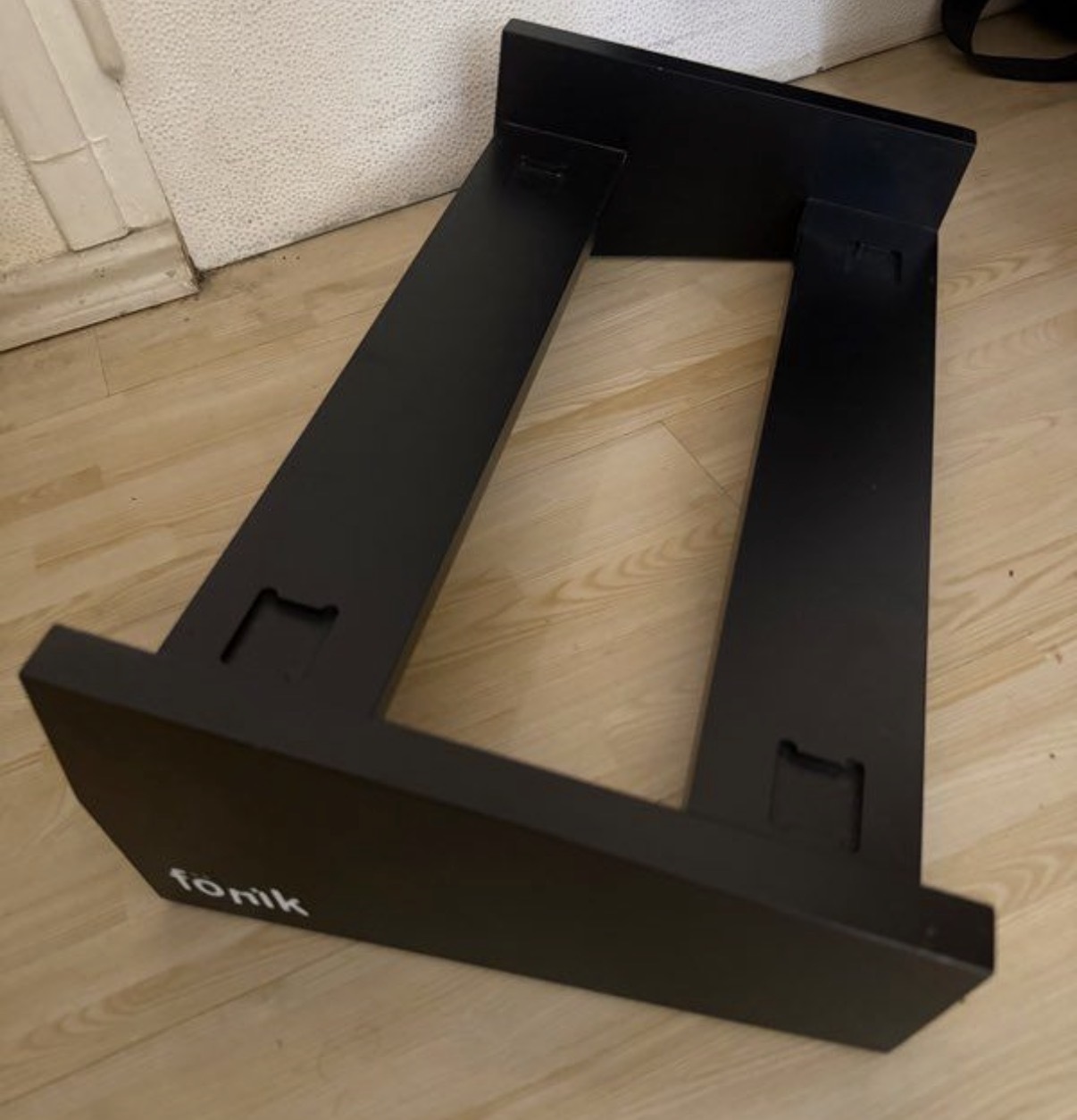 Desktop Stand Fonik pour MPC LIVE II