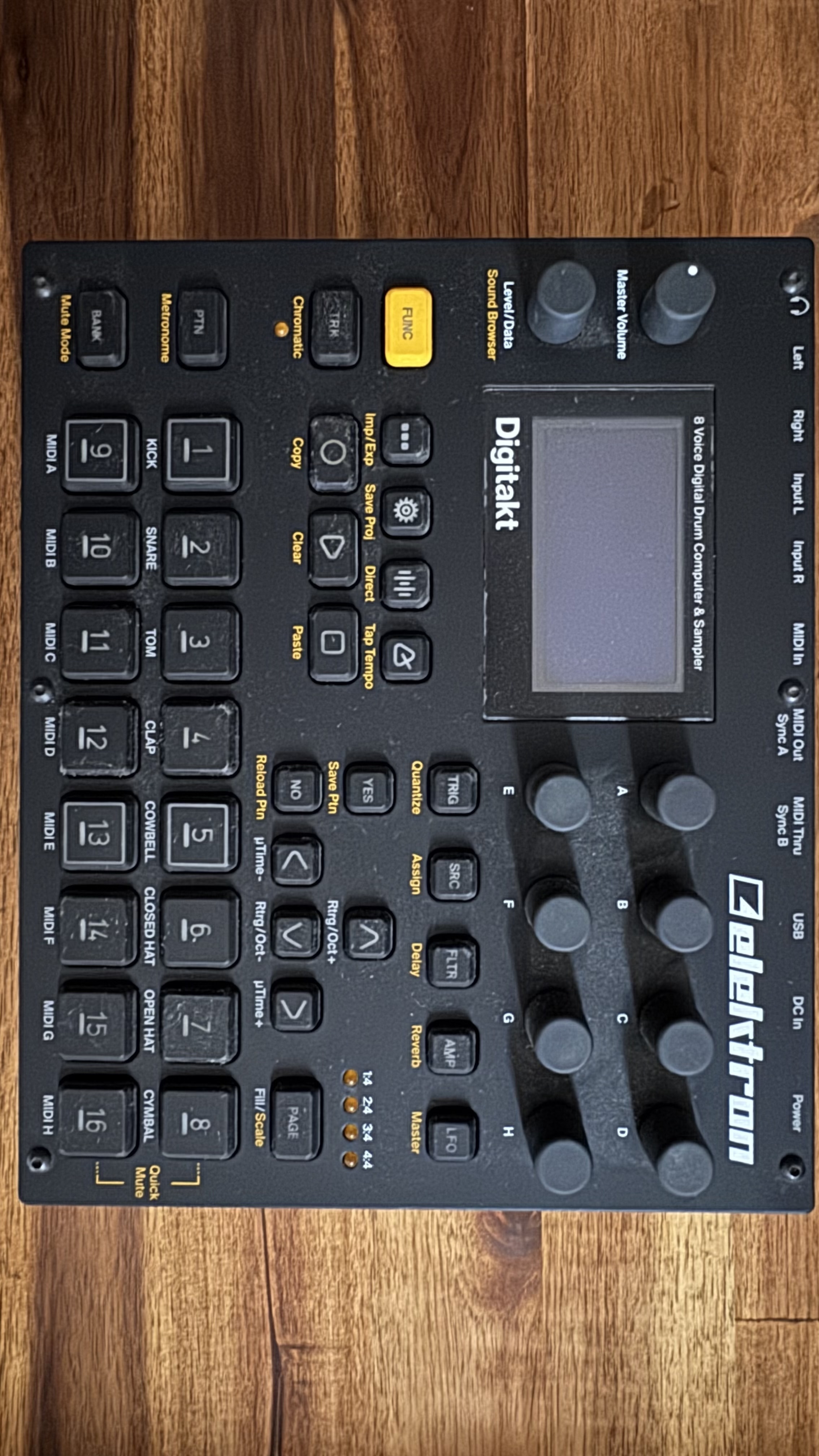 Vends Digitakt OG parfait état 