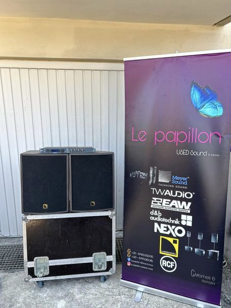 L-Acoustics MTD 112b speakers