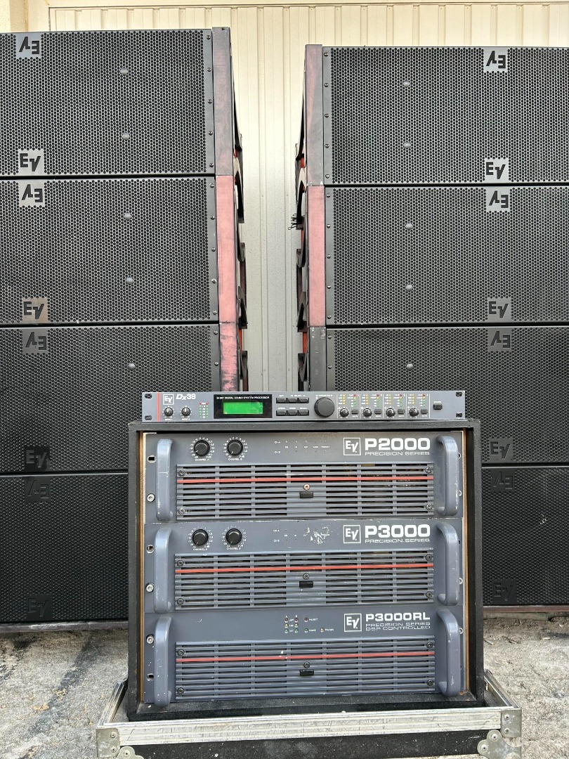 Electro Voice P2000