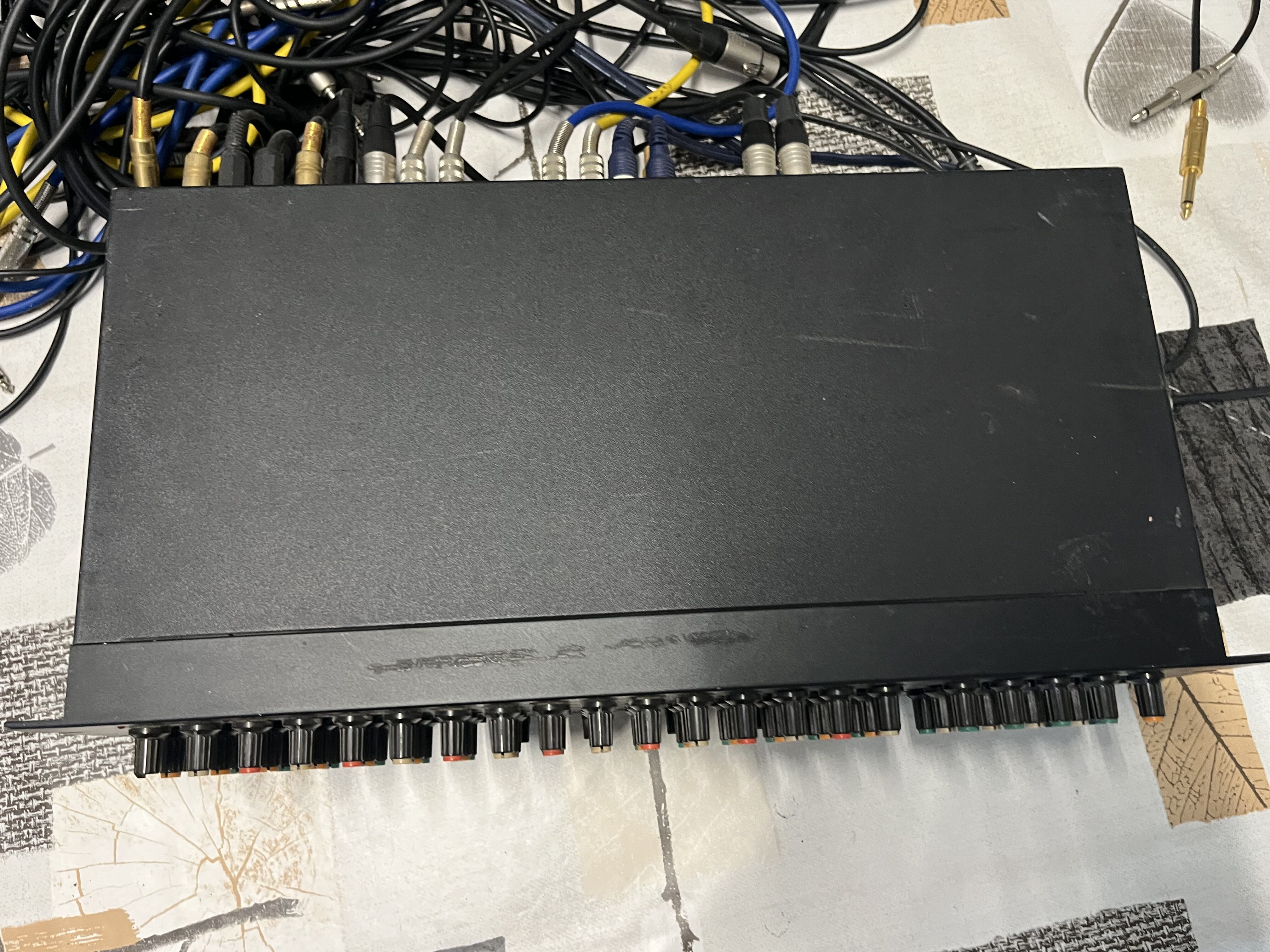Tascam MM-200 (86999)