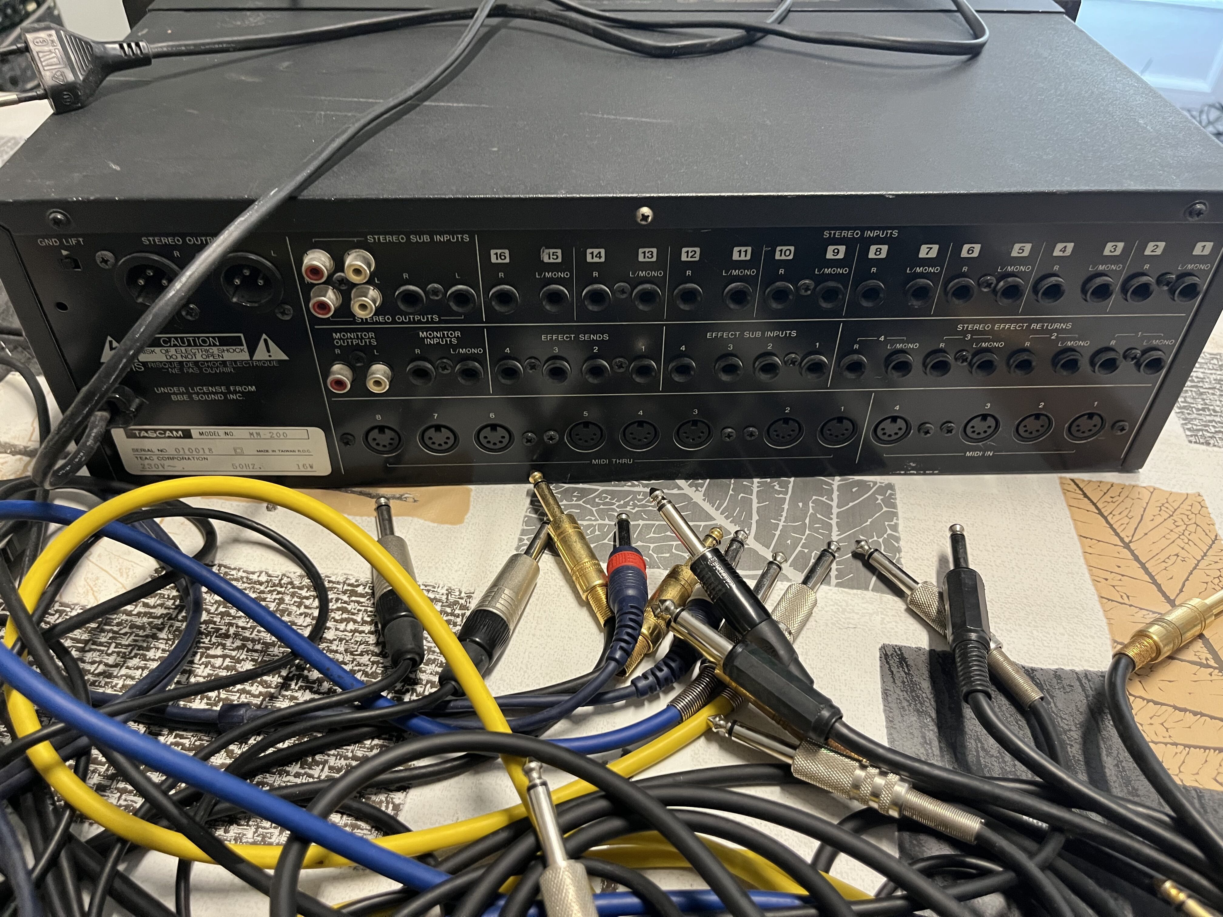 Tascam MM-200 (30639)