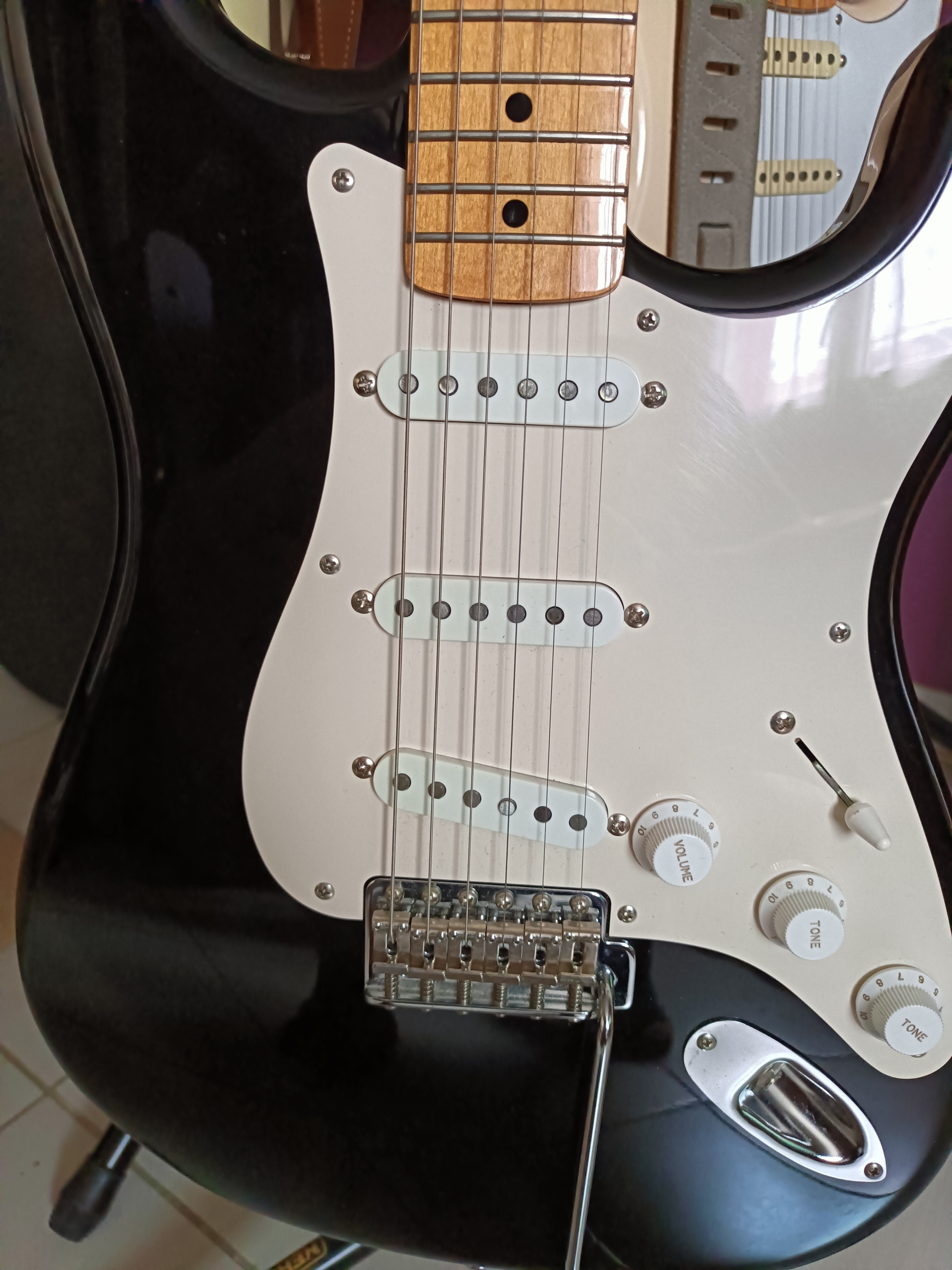 ESP EDWARDS Stratocaster 