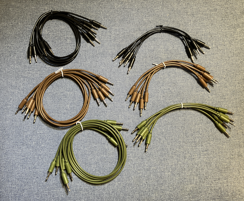 Pack Military de 15 câbles de patch mini jack 3,5mm mono pour synthétiseurs modulaires Eurorack, similaires aux câbles Intellij