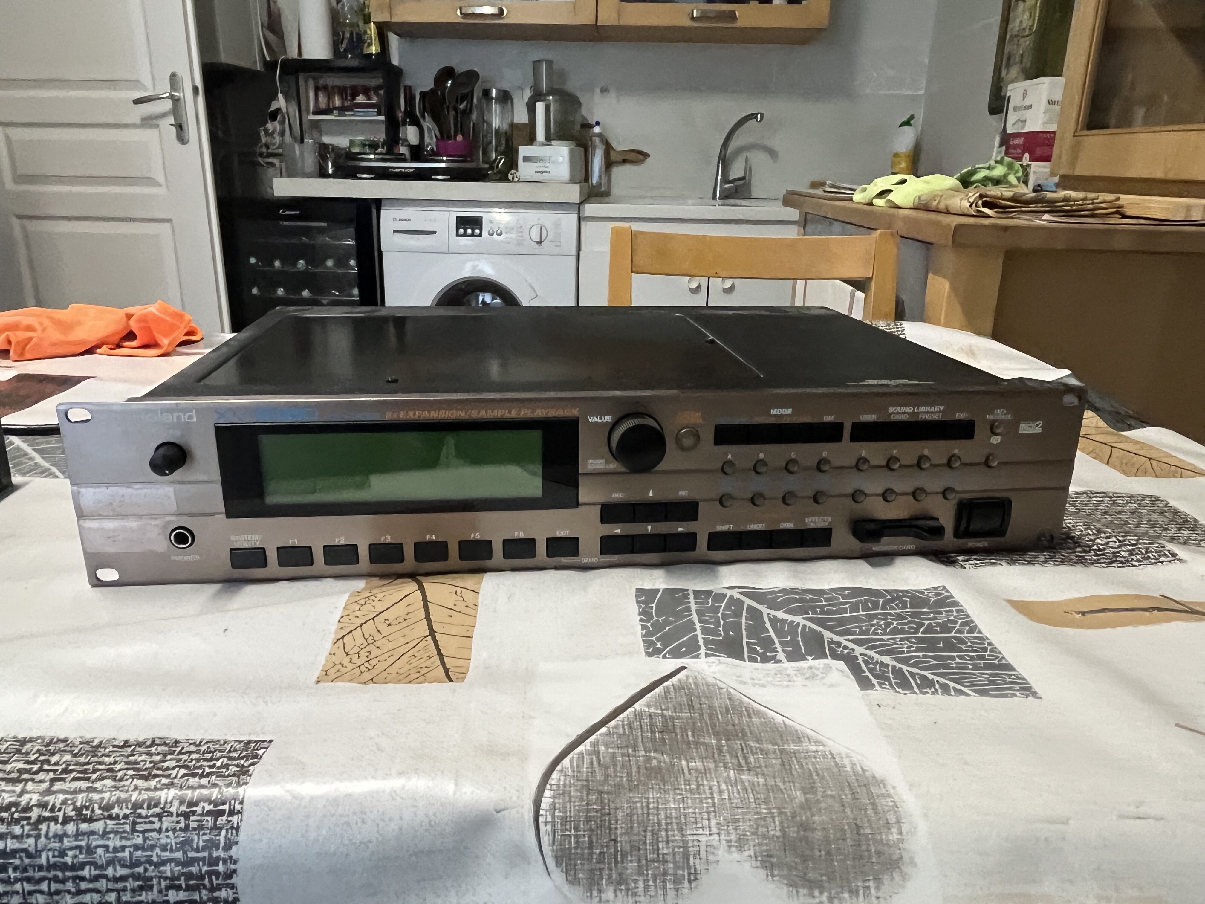 Vends Roland XV-5080