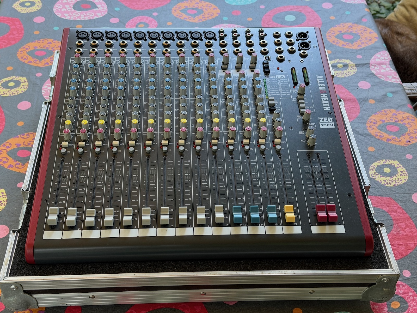 Allen & Heath ZED-16FX (80325)