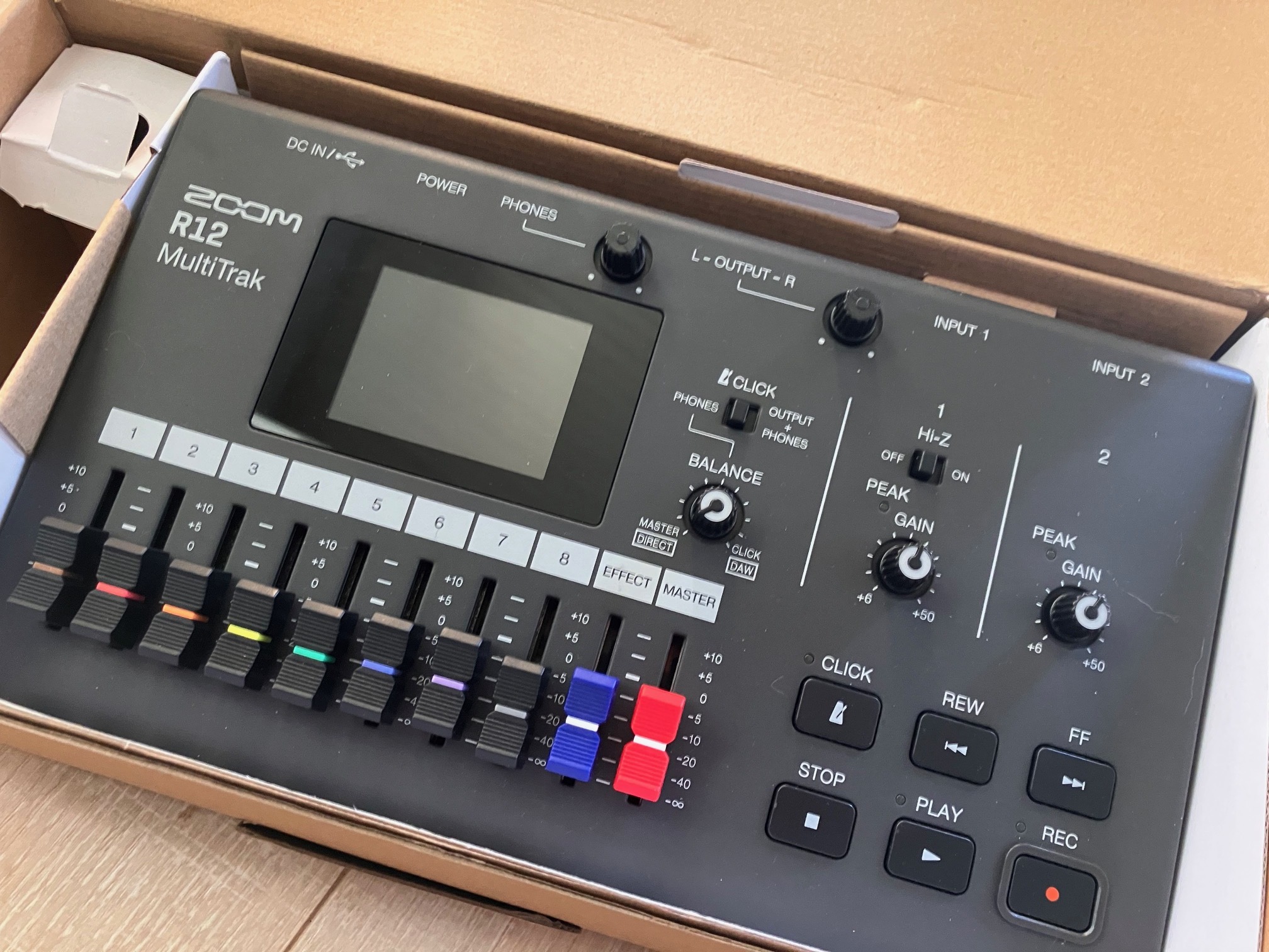 Vds Zoom R12 comme neuf