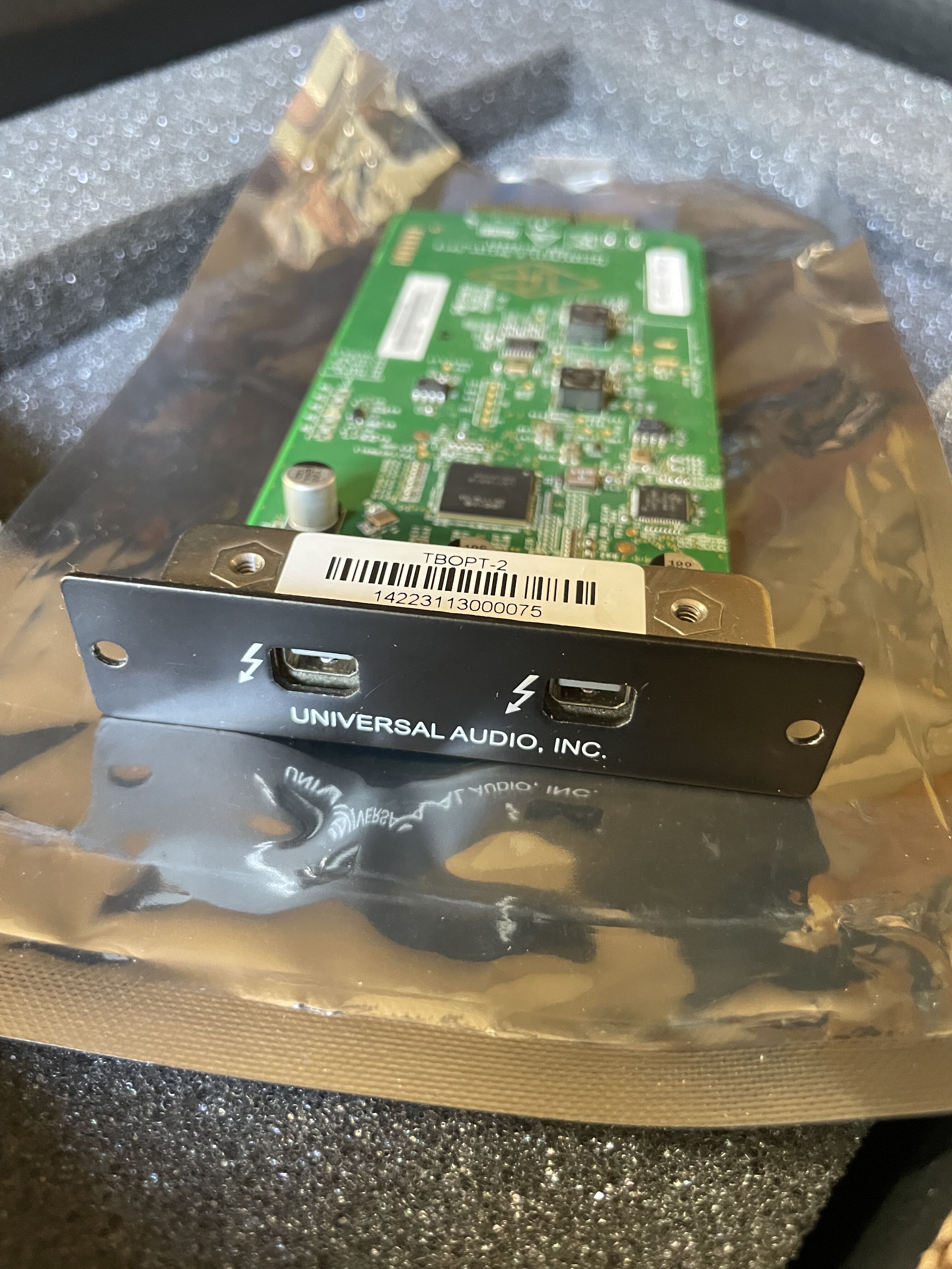 Universal Audio Thunderbolt Option Card for Apollo (25692)