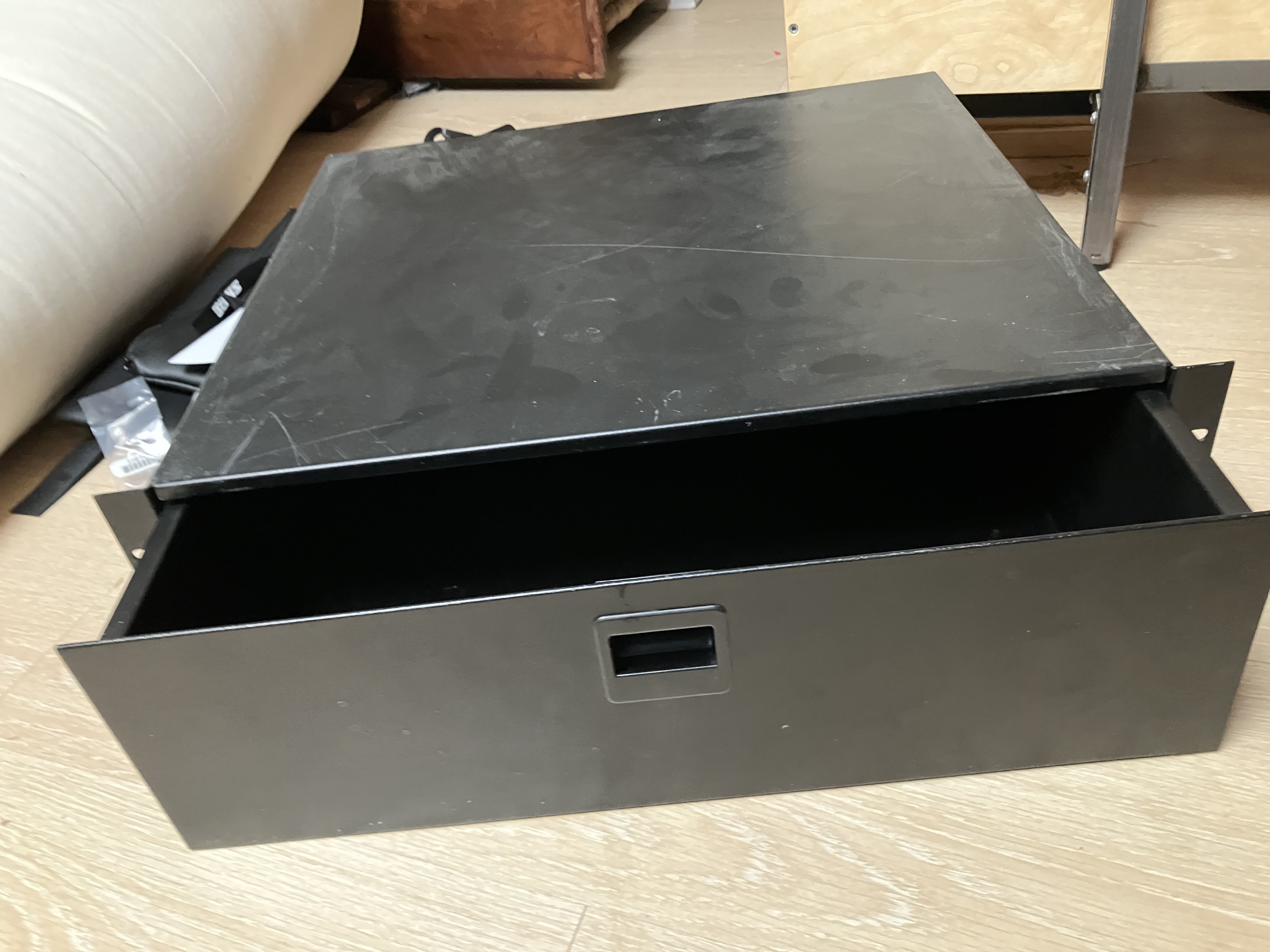 Vends Tirroir de rack 1U et 3U