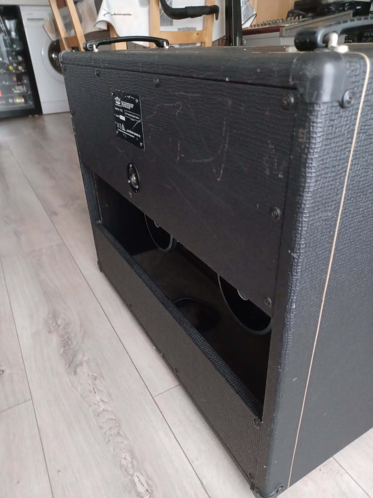 Vends Vox V212C Extension Cabinet