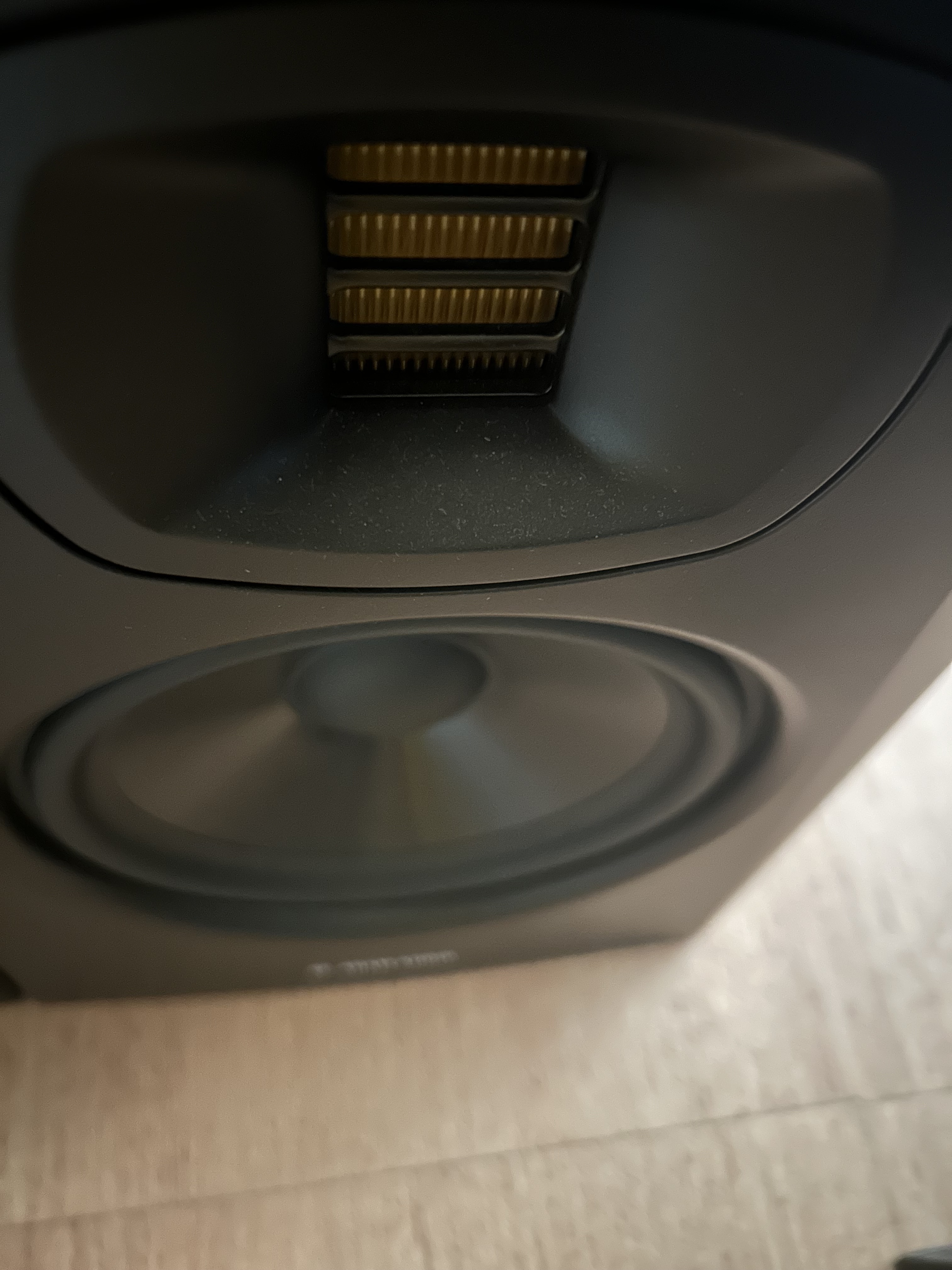 ADAM AudioTV7