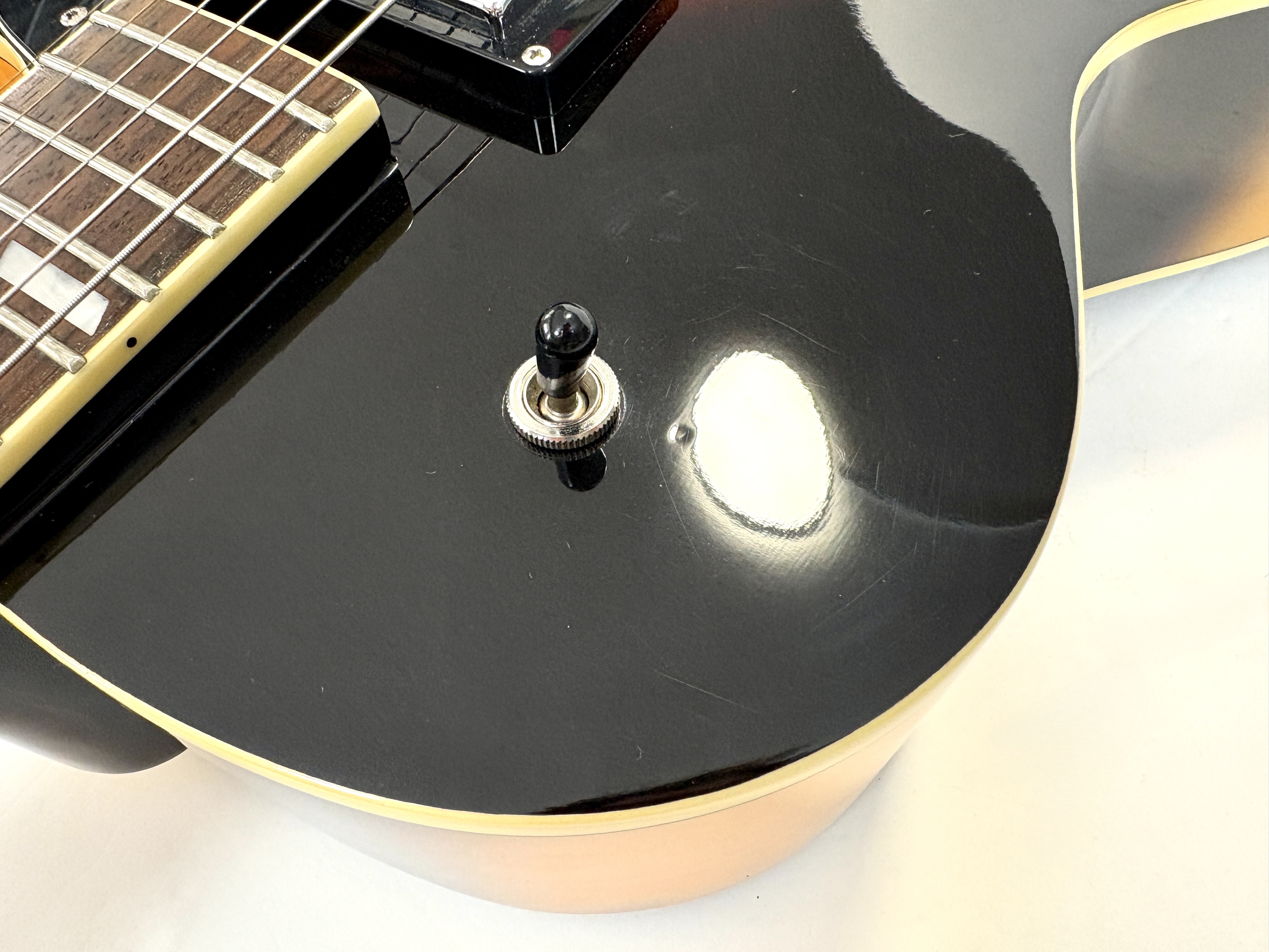 Epiphone ES-175 Reissue (360)