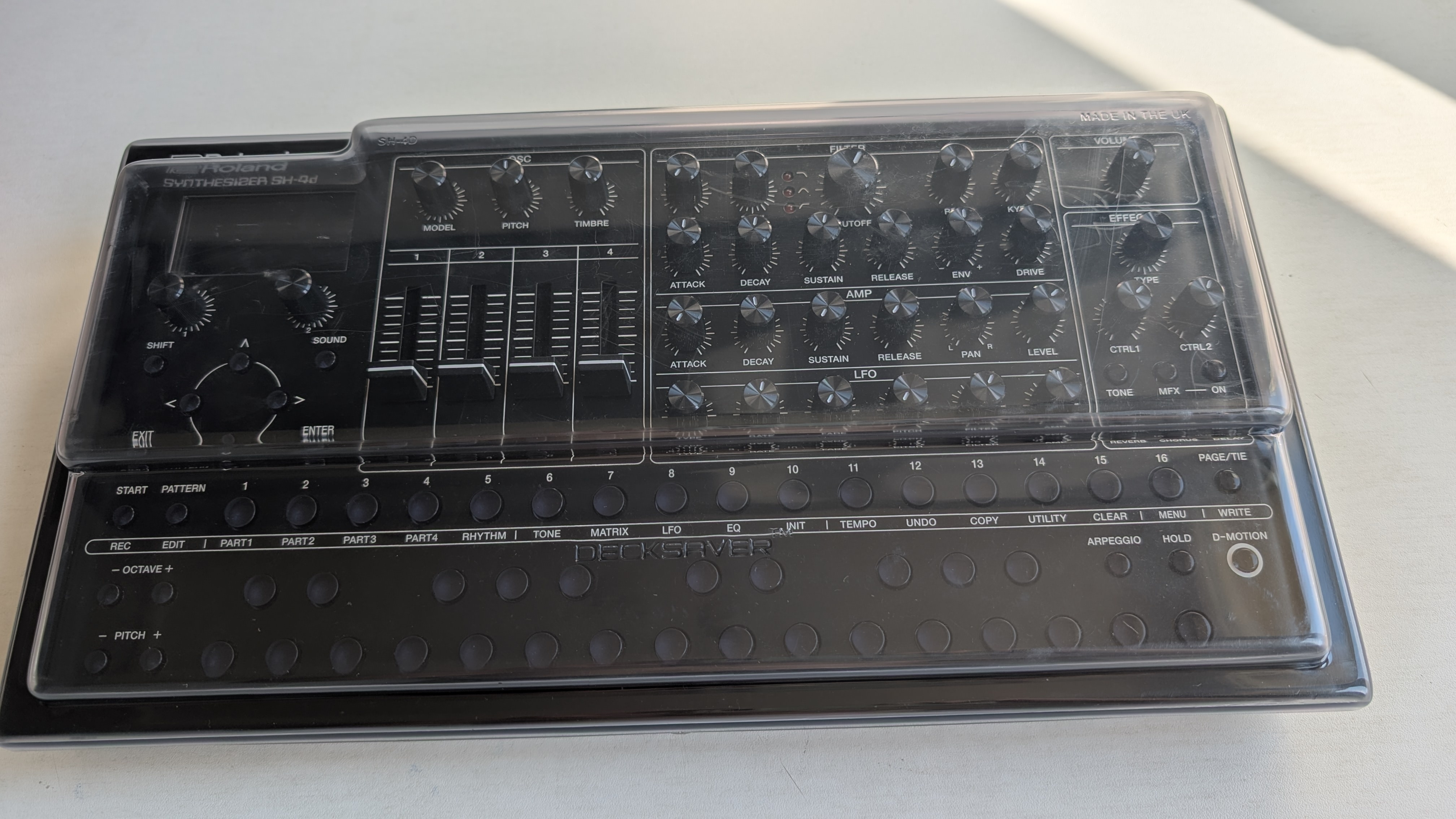 Roland SH4D
