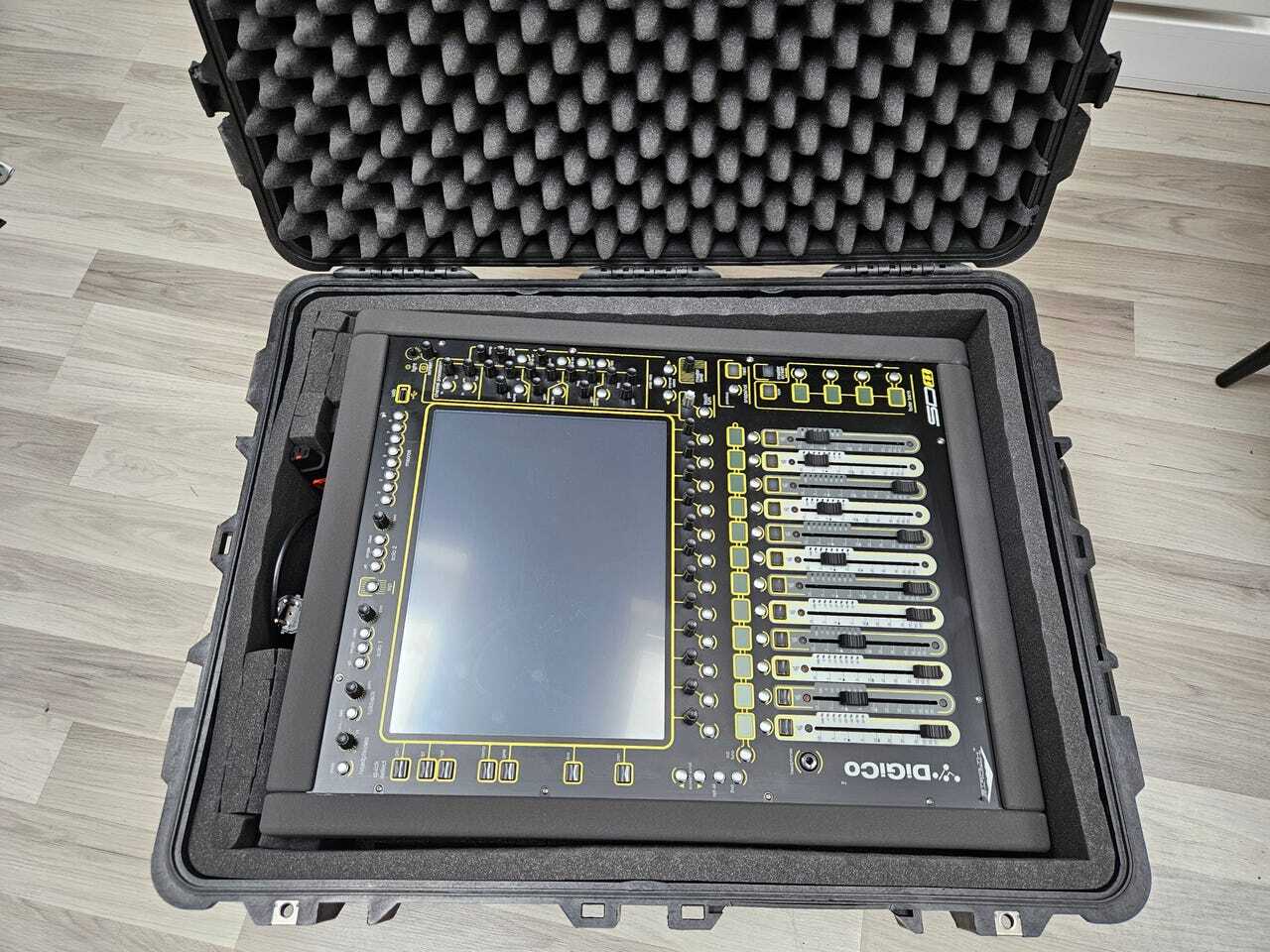 DiGiCo SD11