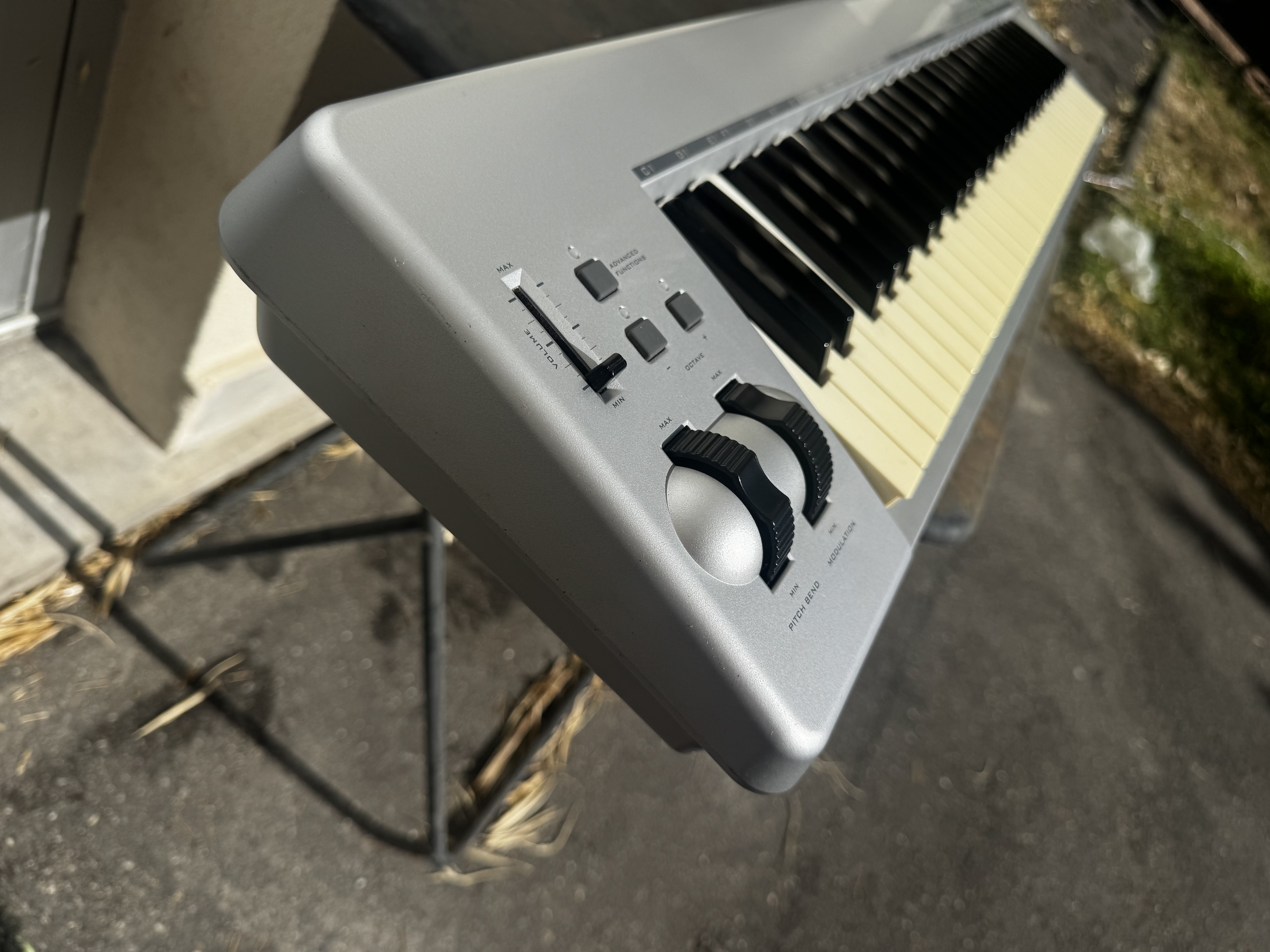 M Audio Keystation 61 ES parfait état. 
