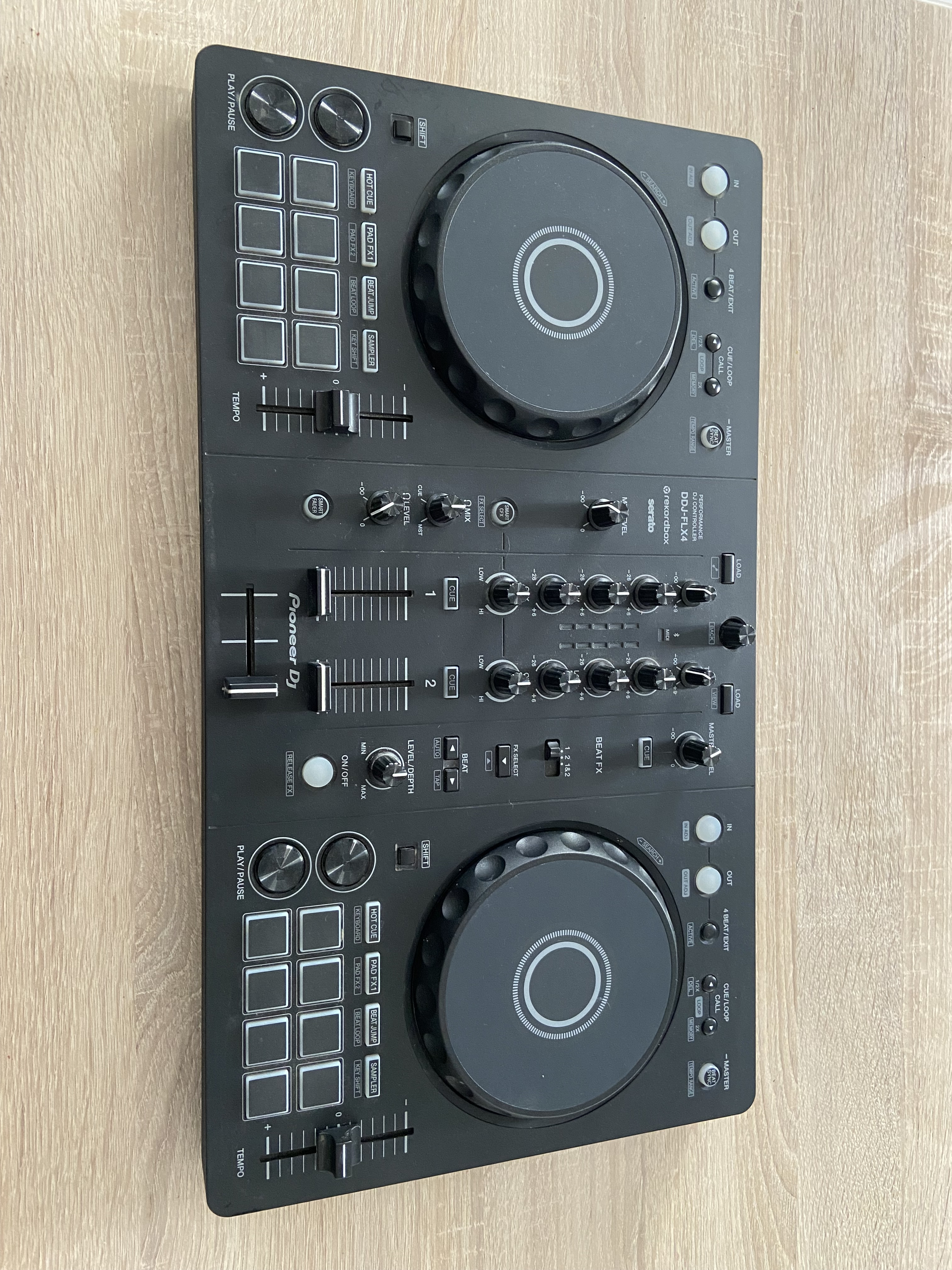 DDJ FLX 4