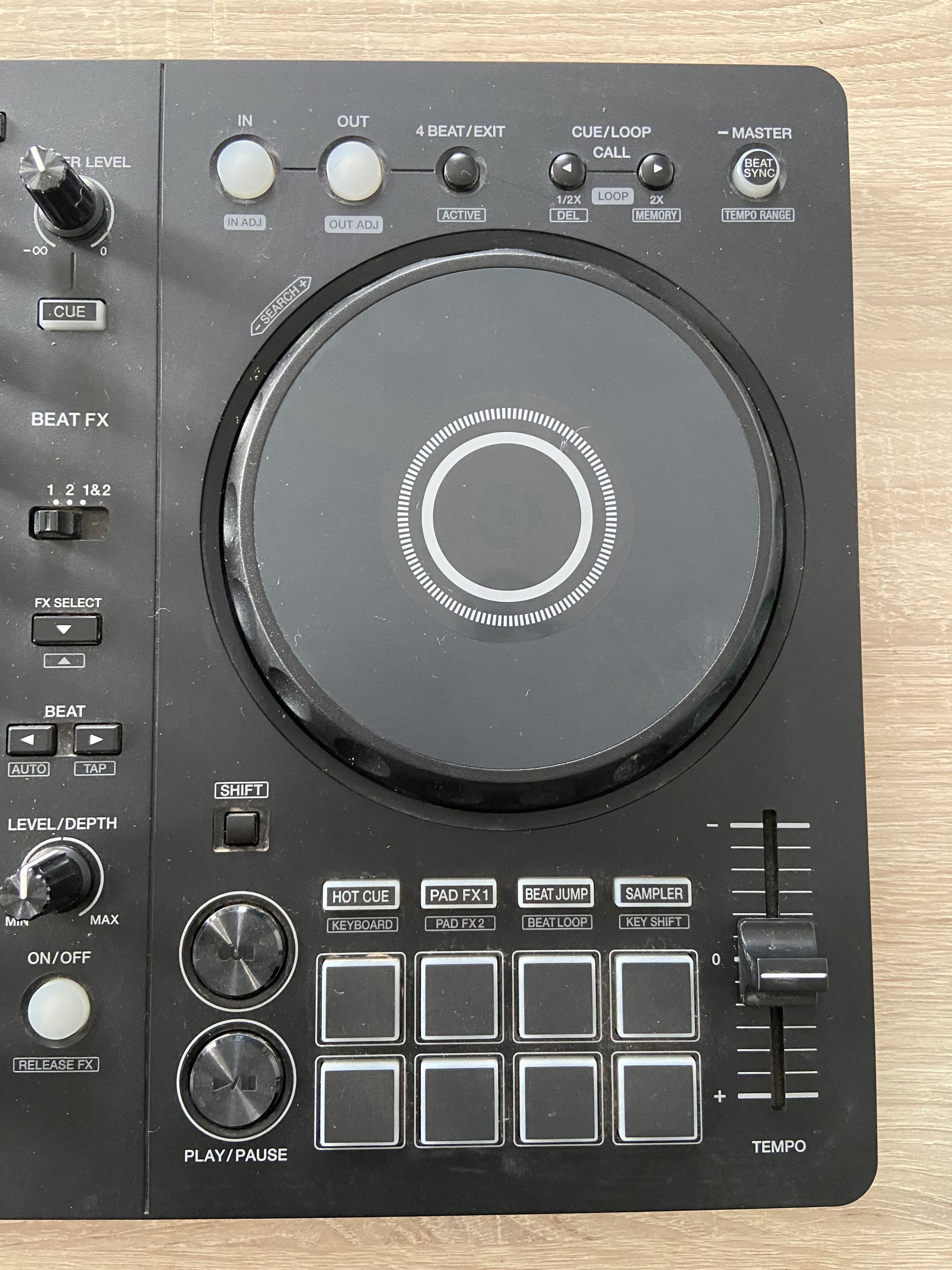 Pioneer DDJ-FLX4 (3495)