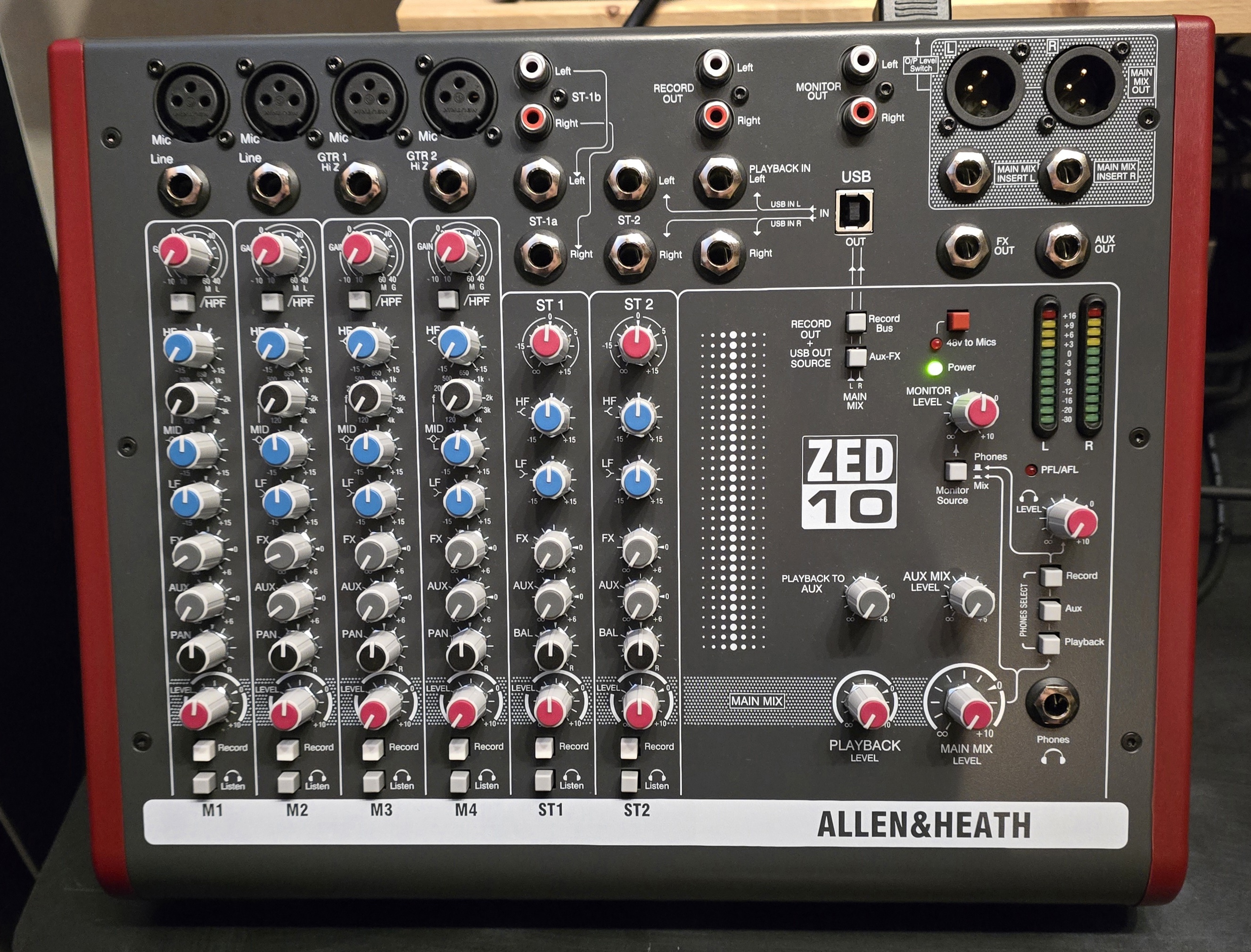 Allen & Heath ZED-10 (65285)