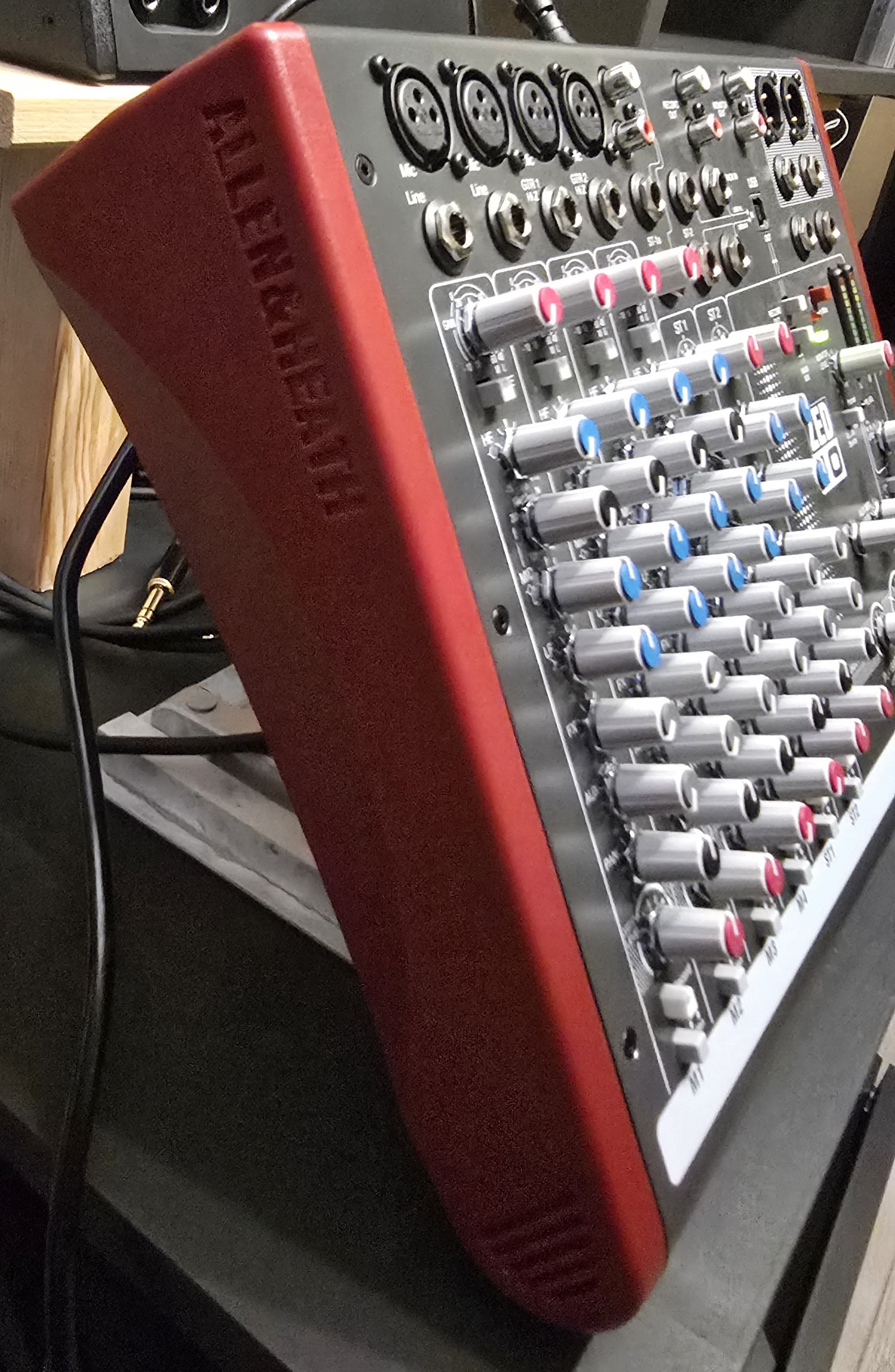 Allen & Heath ZED-10 (86957)