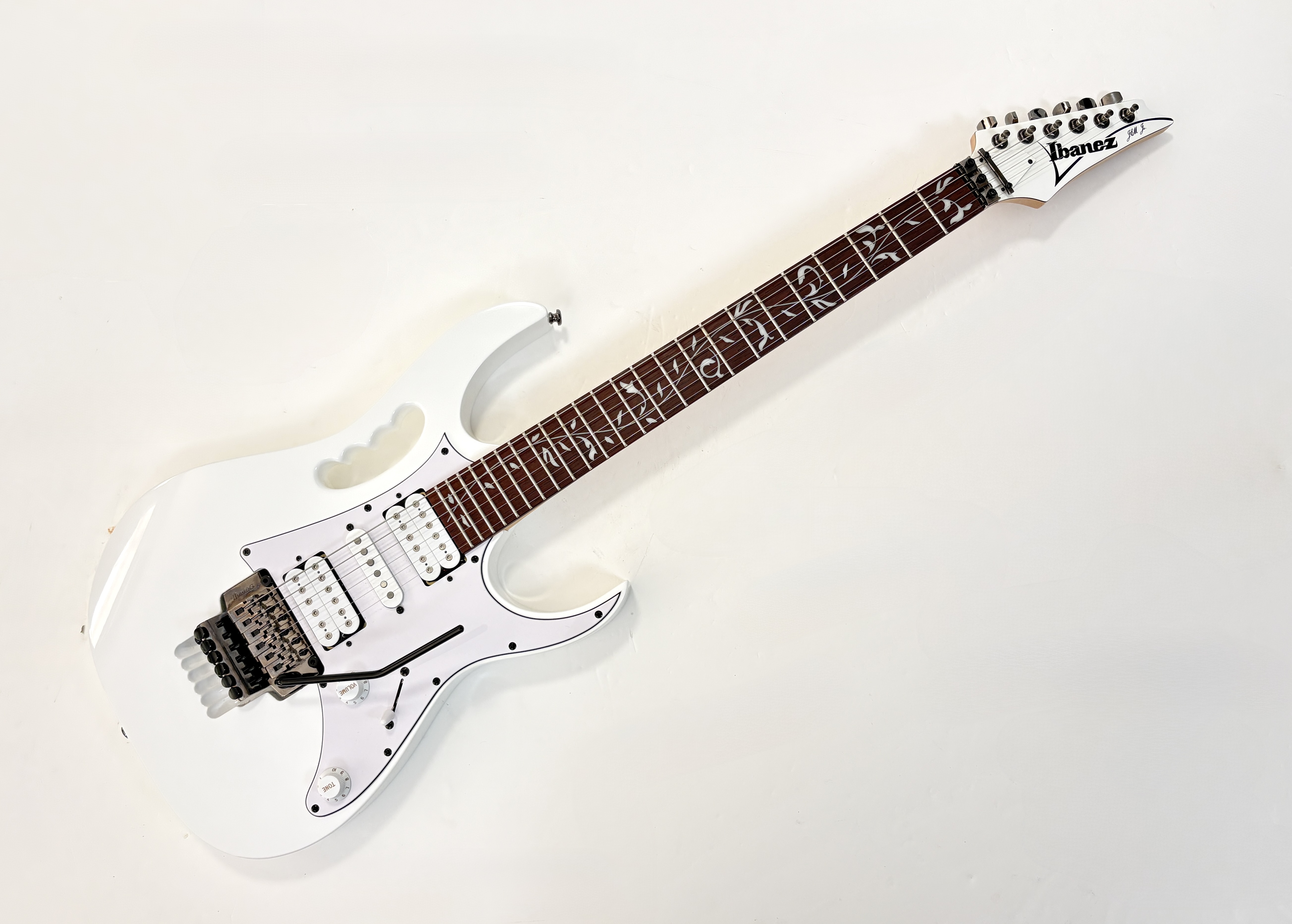 Ibanez JEMJR-WH Steve Vai Signature 2025 White