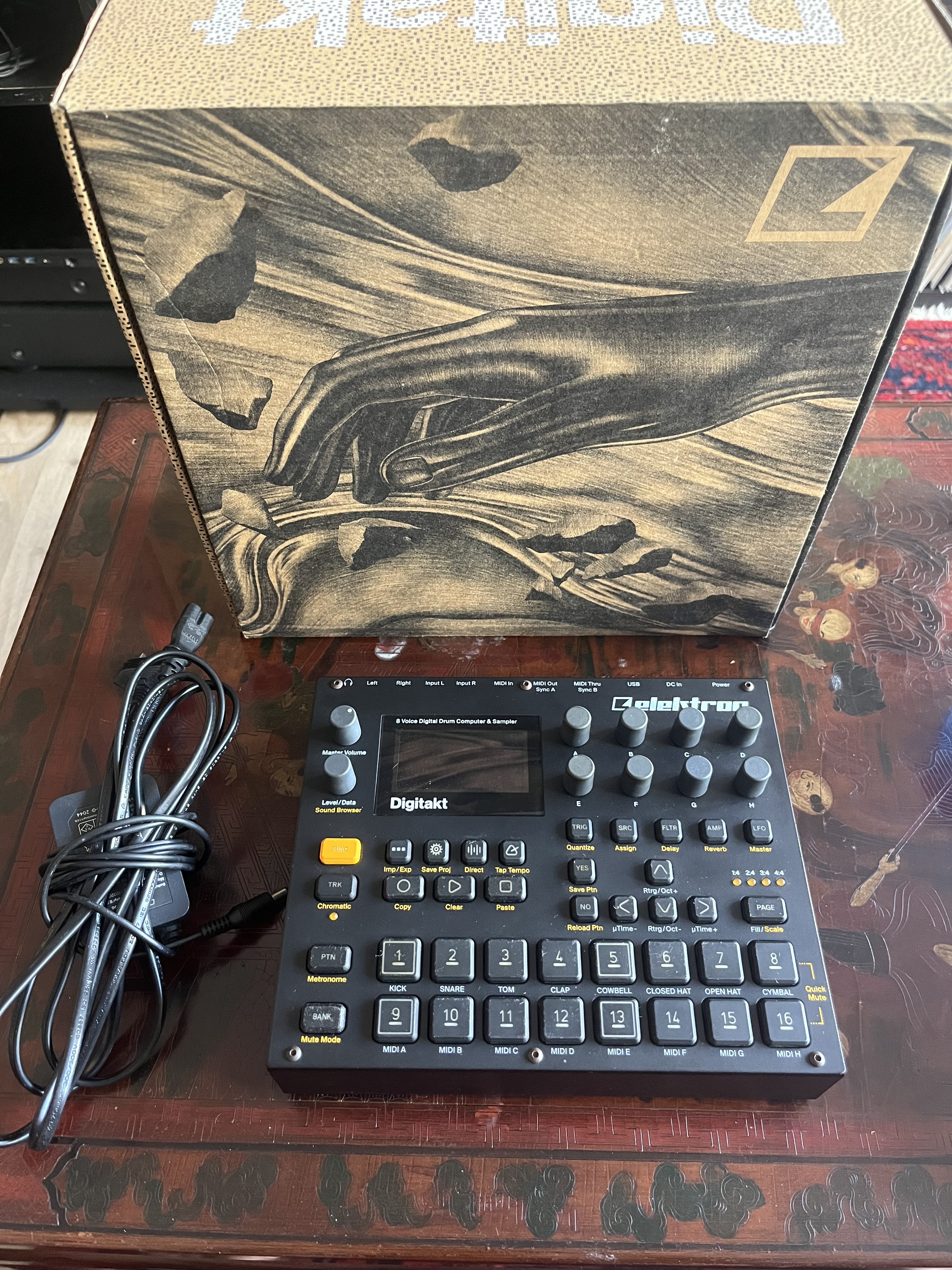 Vends Elektron Digitakt 1ere génération