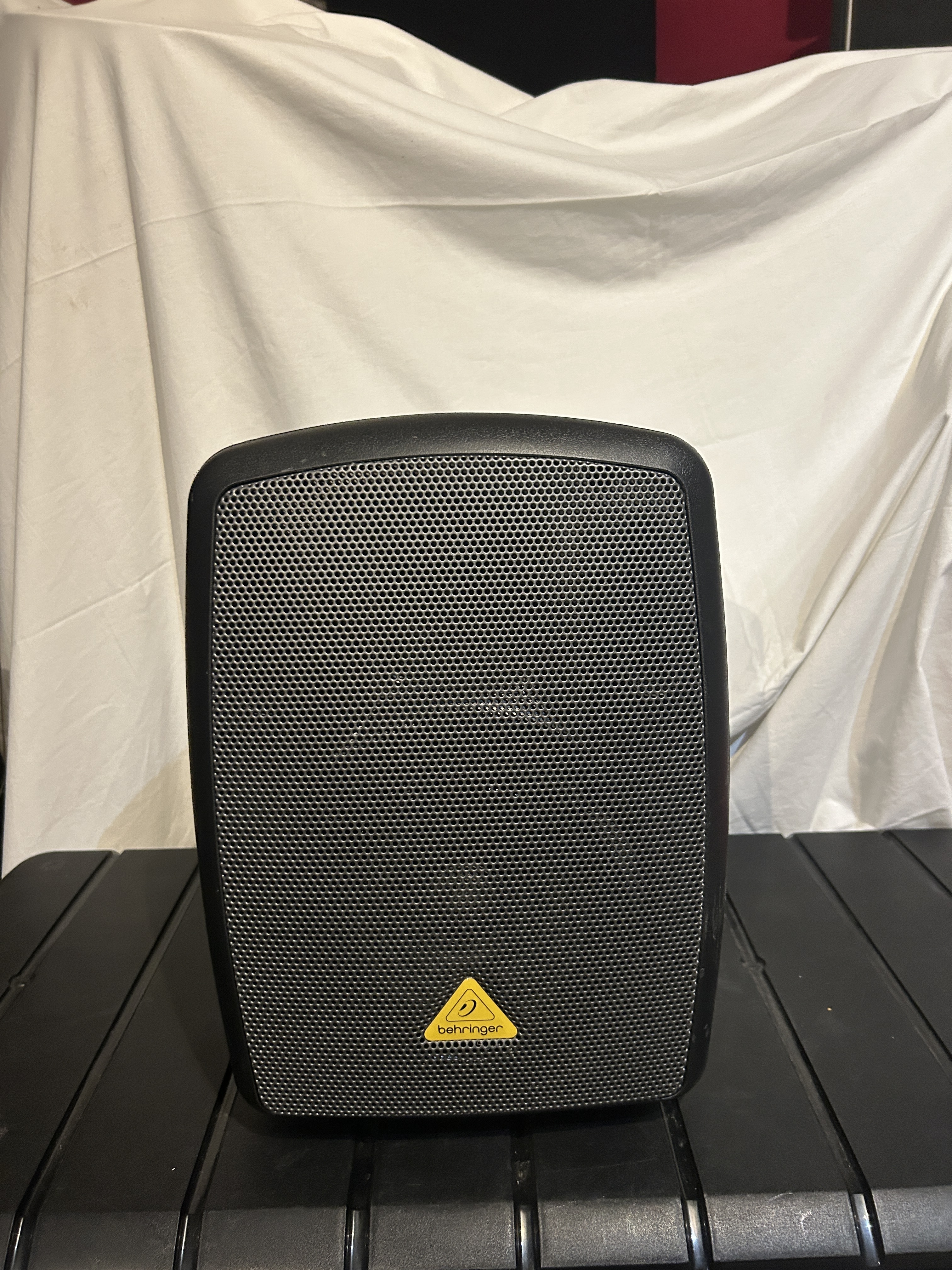 Vends Behringer MPA40BT-Pro