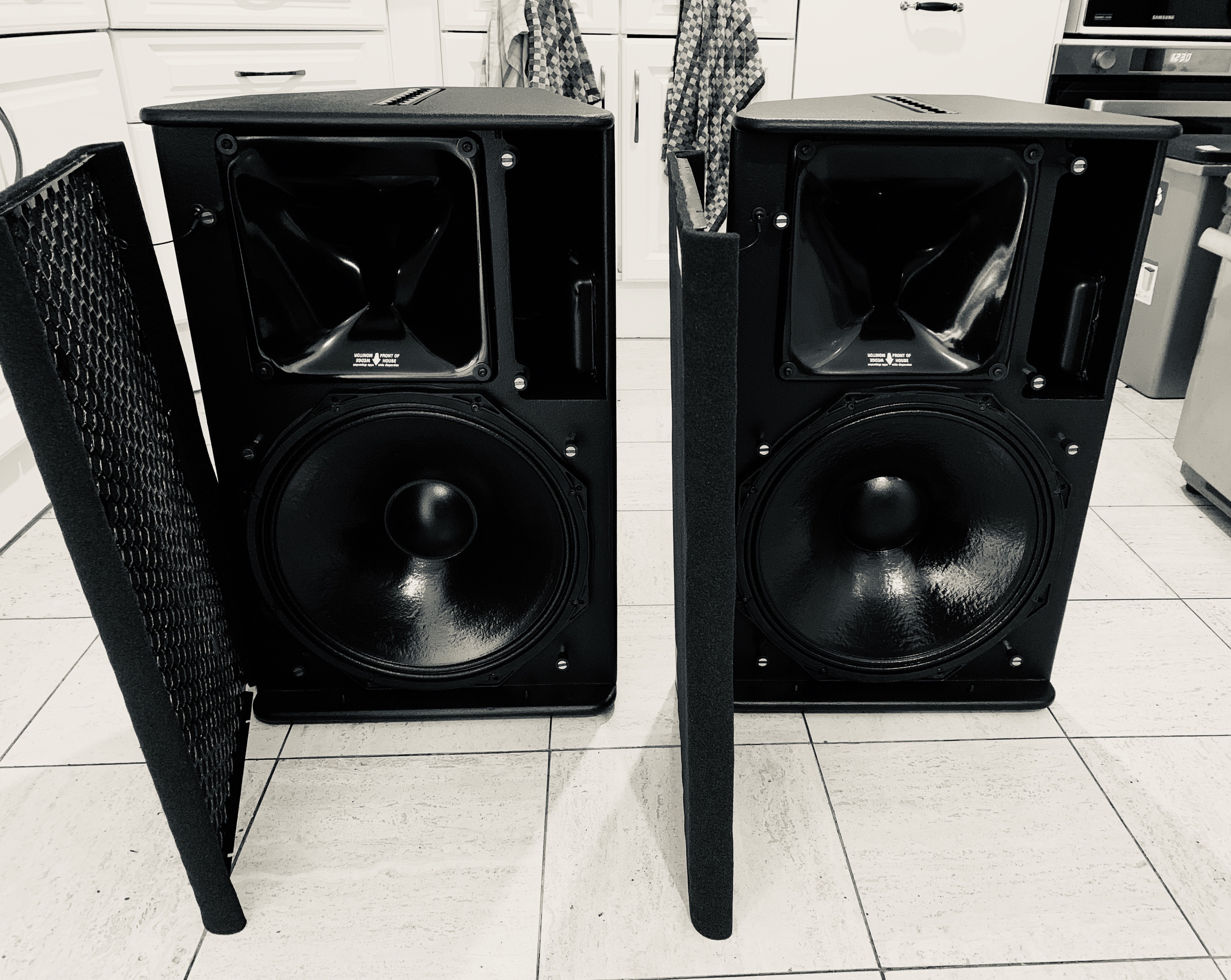 NEXO 14