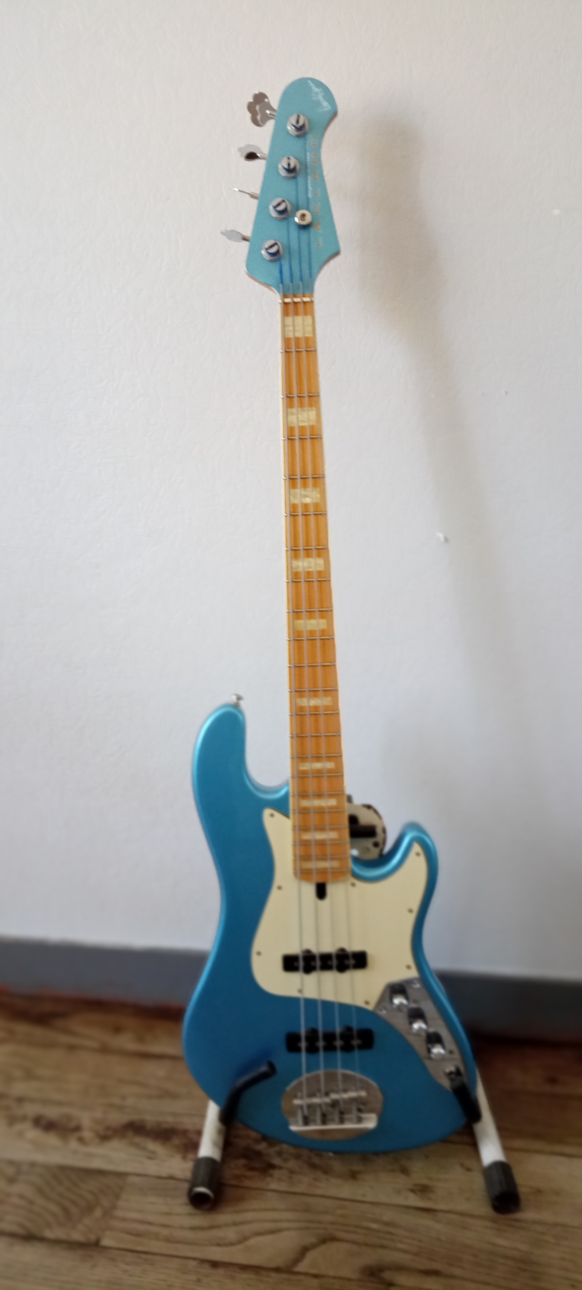 Vends LAKLAND Skyline DJ-4