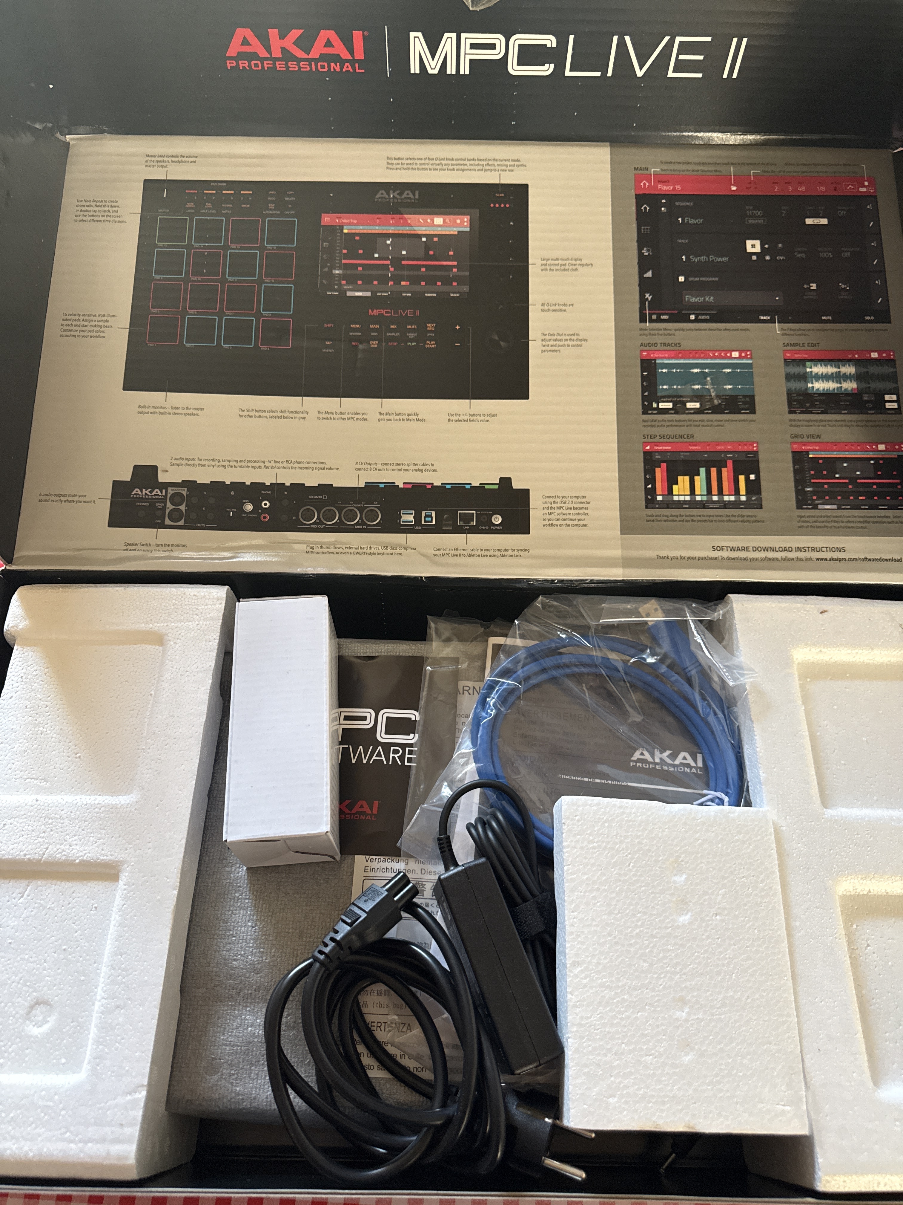 Akai MPC Live II – Excellent état – Très peu utilisée