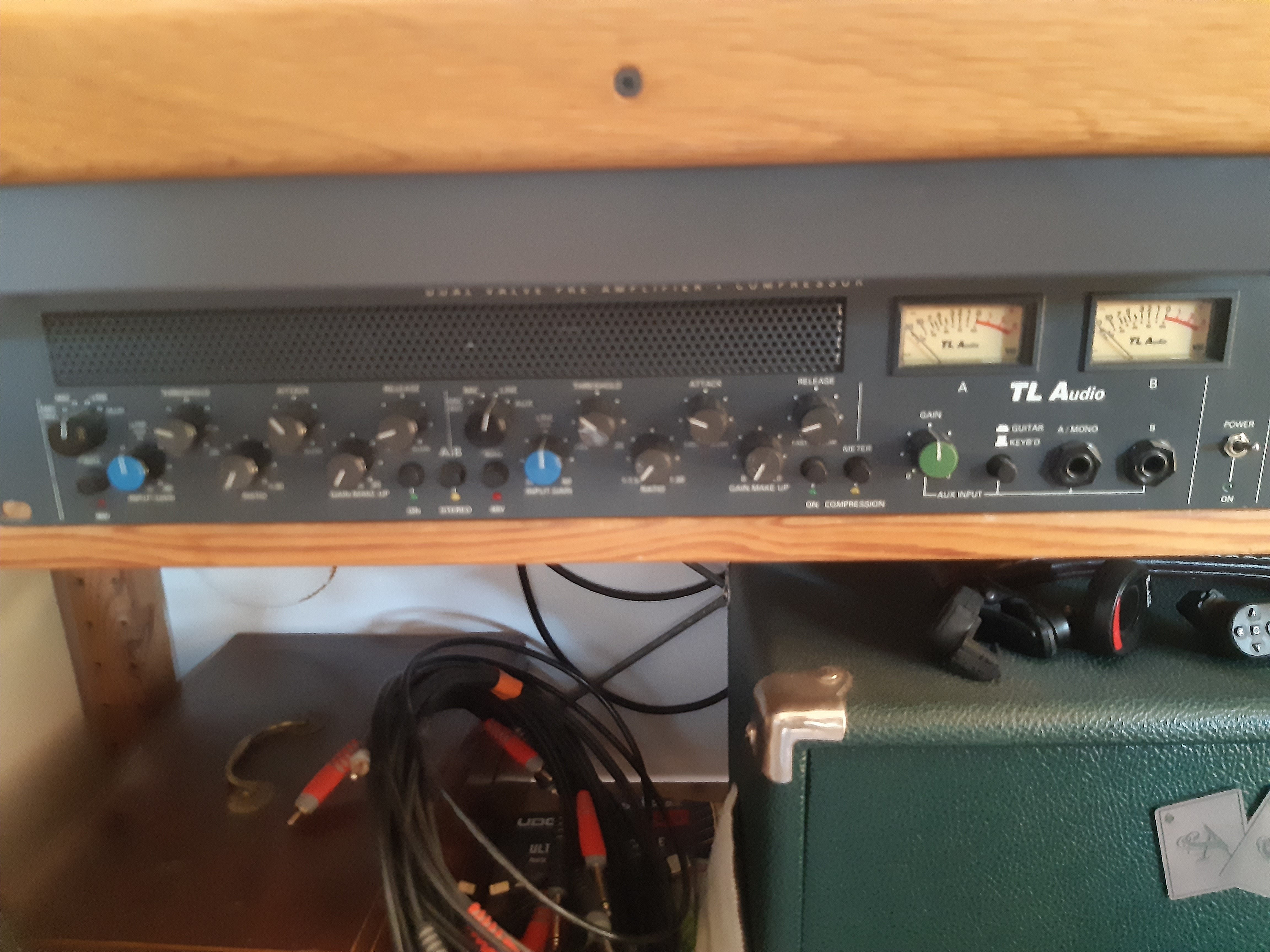 TL Audio C1