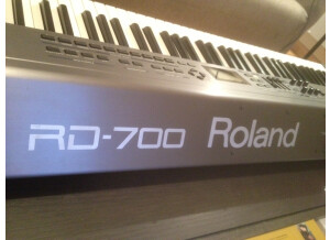 Roland RD-700 (22093)