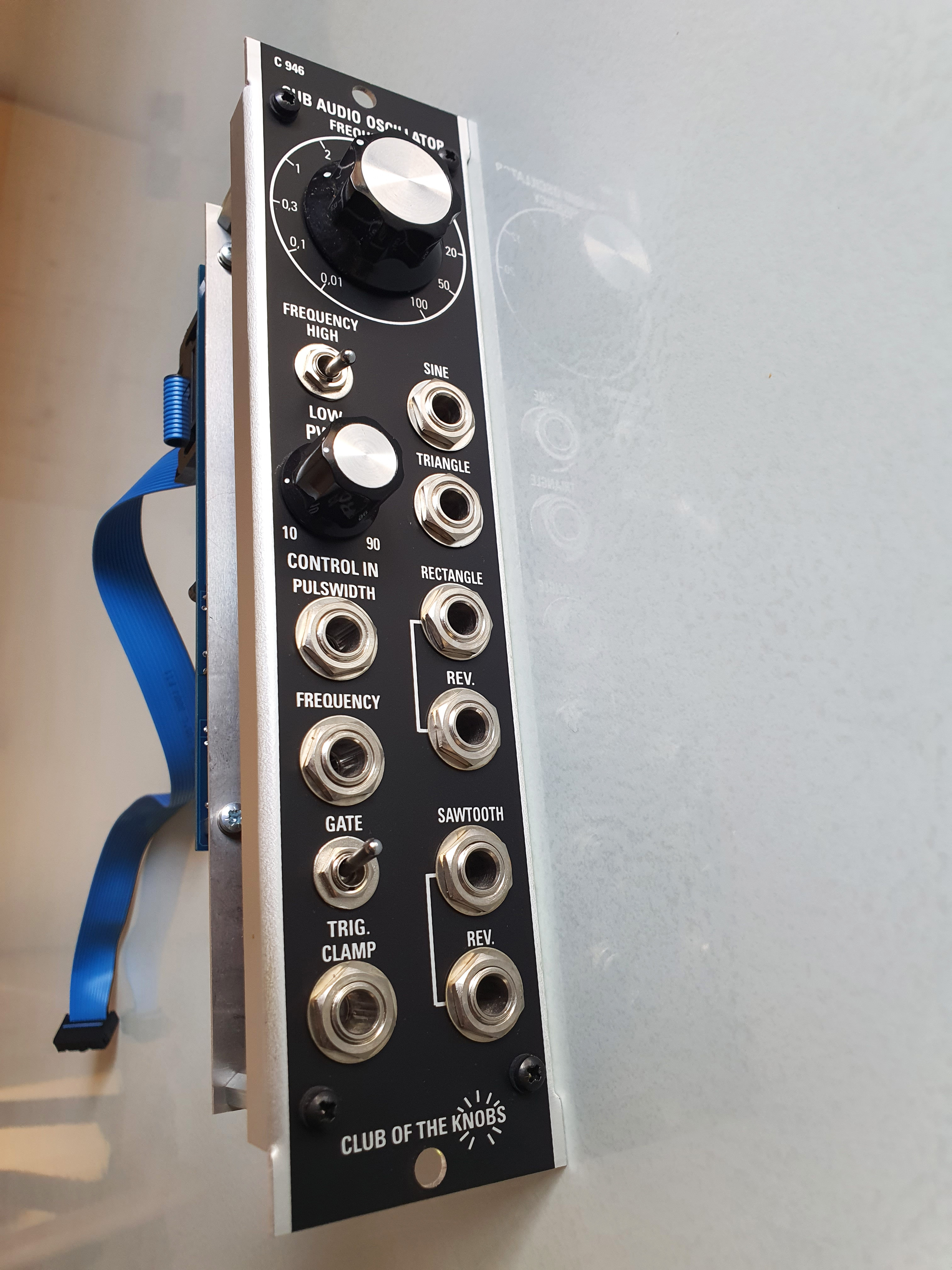 Vends CLUB OF THE KNOBS C946 v2 SUB AUDIO OSCILLATOR